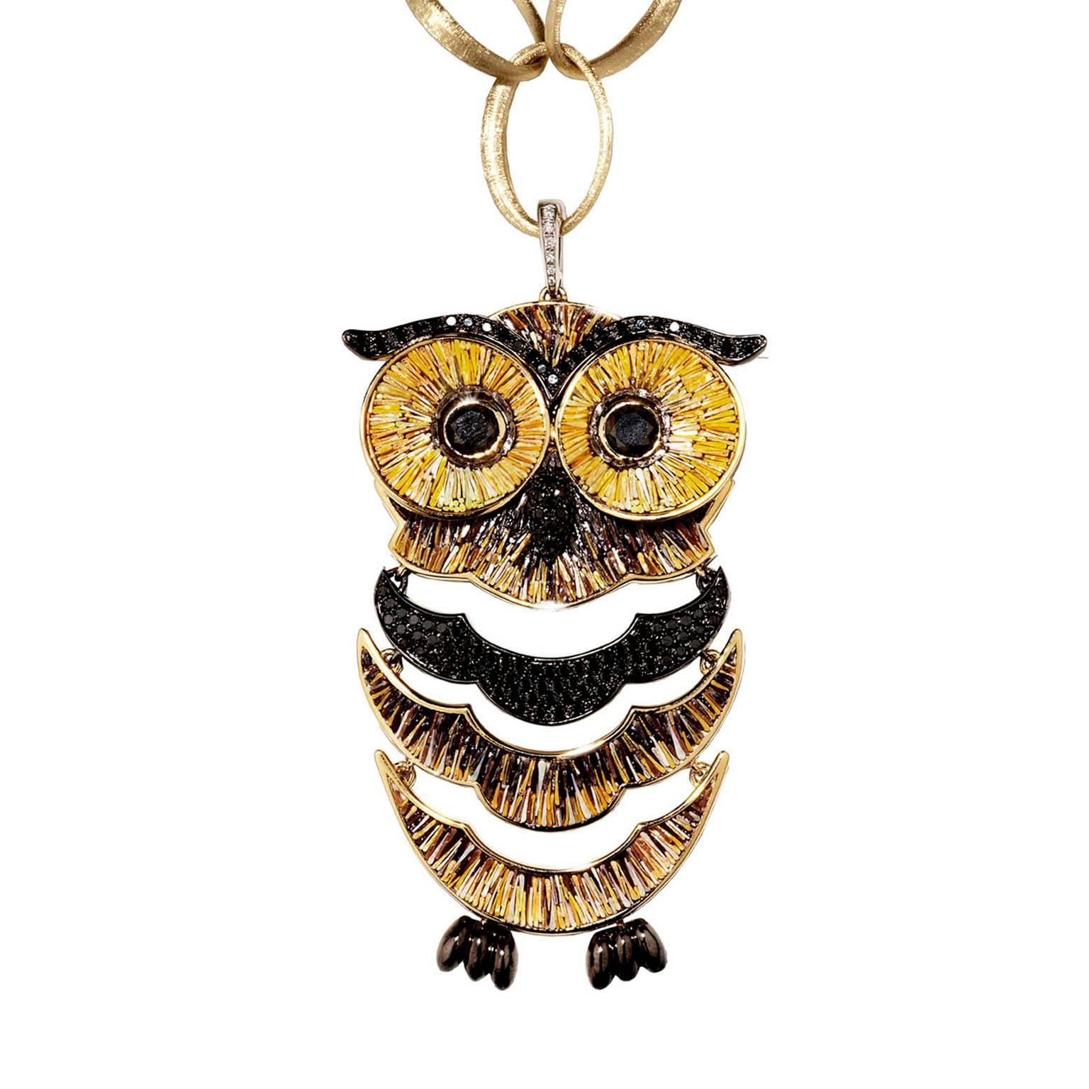 Owl Pendant White & Black Diamonds Yellow Gold Hand Decorated with Micromosaic  For Sale