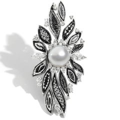 Cocktail Ring Pearl White Gold White Diamonds Trembling Leaf Nanomosaic Insert