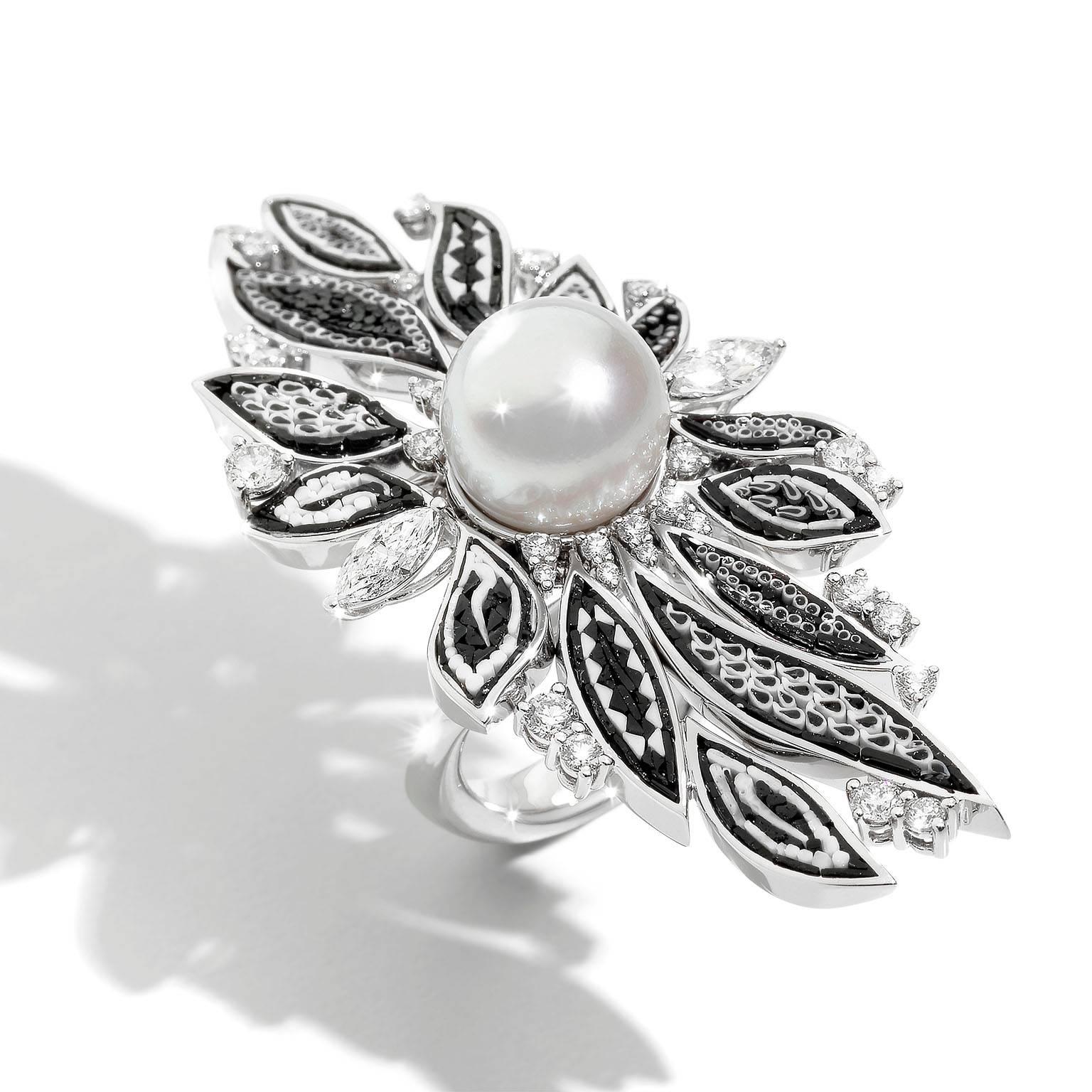 Contemporary Cocktail Ring Pearl White Gold White Diamonds Trembling Leaf Nanomosaic Insert For Sale