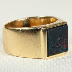 Antique Fascinating Scottish Victorian Bloodstone  Intaglio Gold Signet Ring