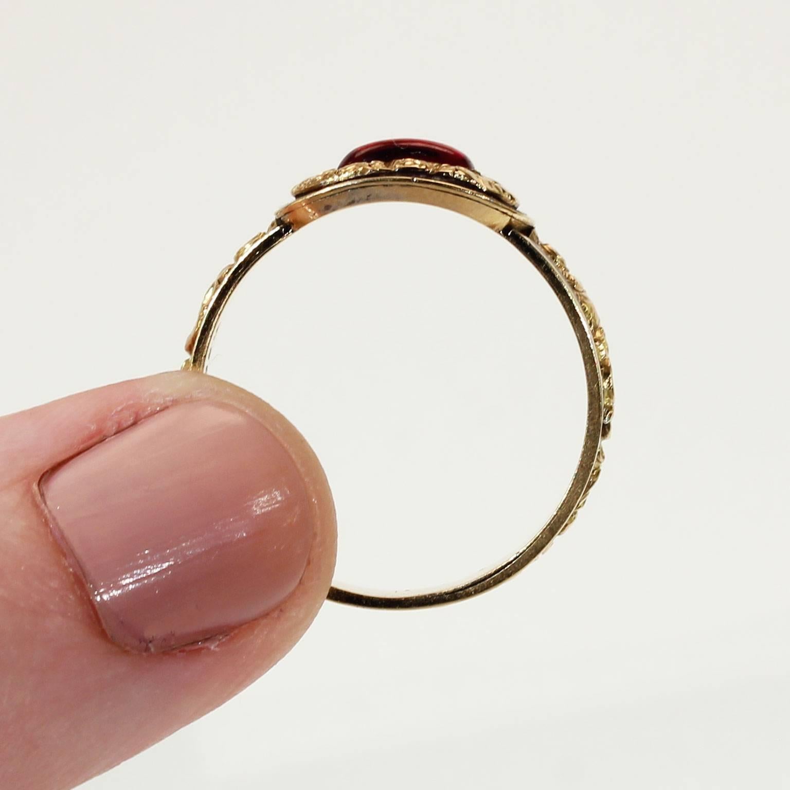 Georgian Garnet Black Enamel Gold Memorial Ring For Sale 2