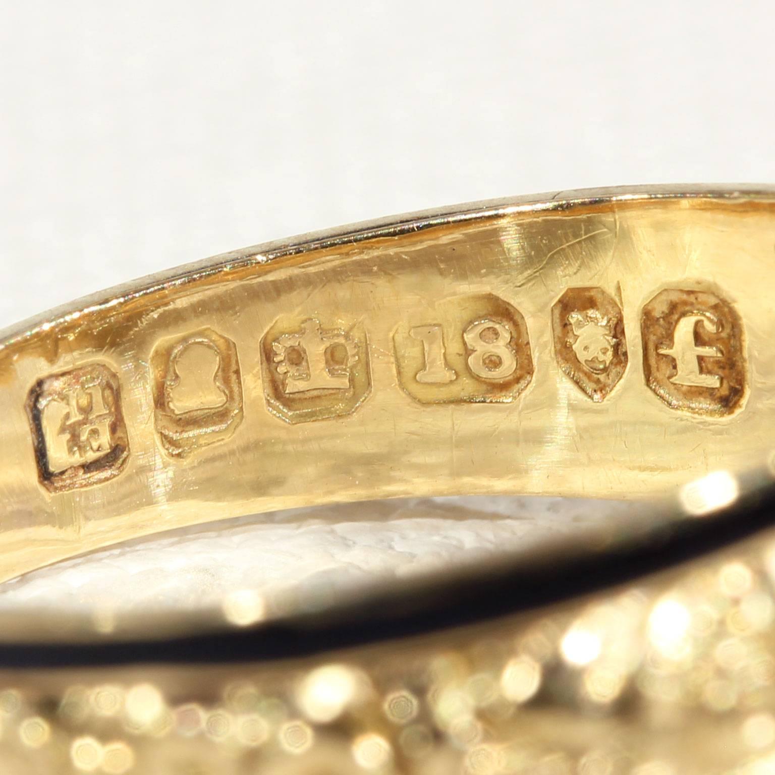 Georgian Garnet Black Enamel Gold Memorial Ring For Sale 4