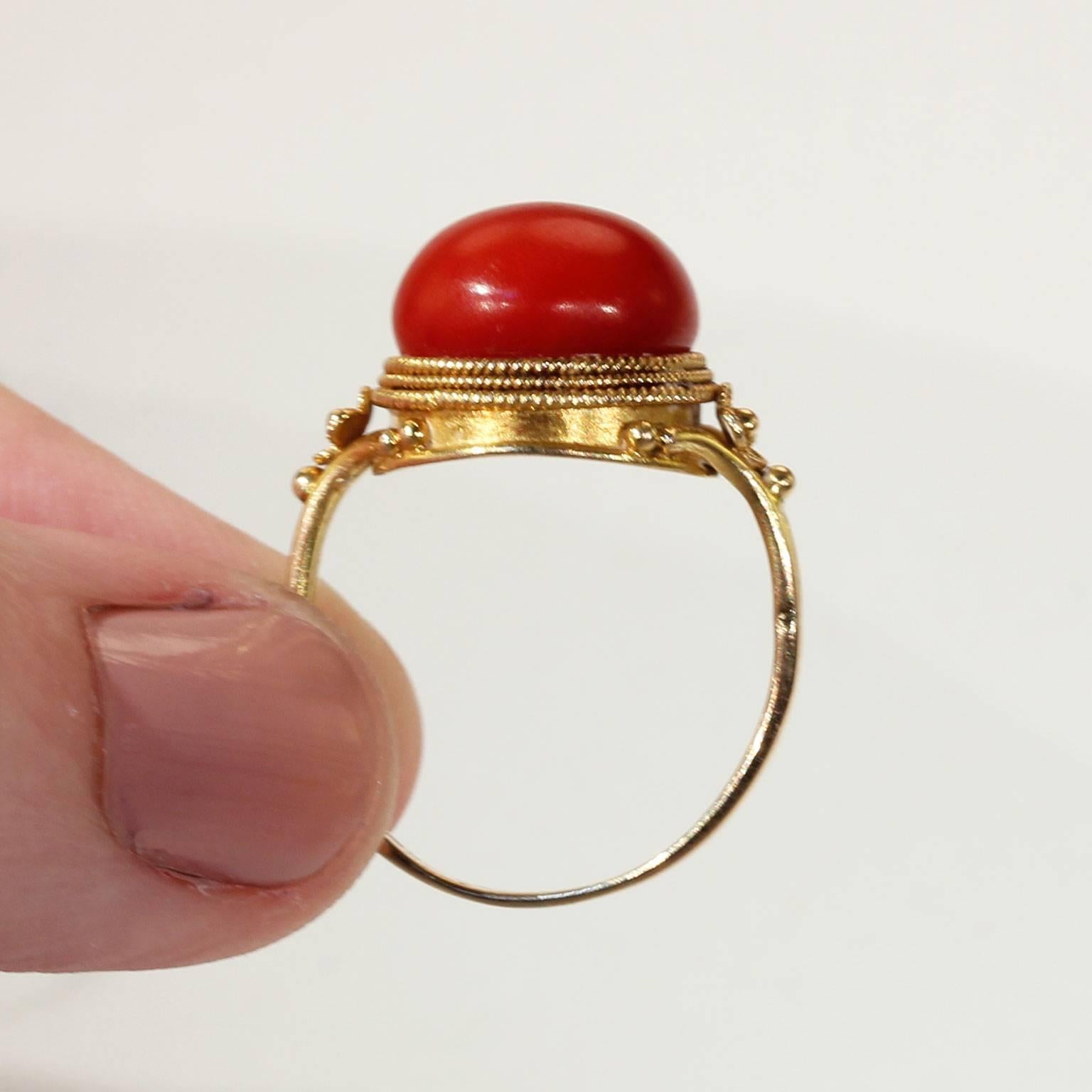 Antique Victorian Etruscan Revival Red Coral Gold Ring  For Sale 2