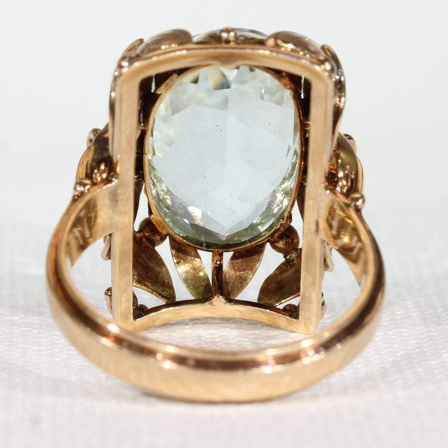Retro Era Aquamarine Gold Ring For Sale 2