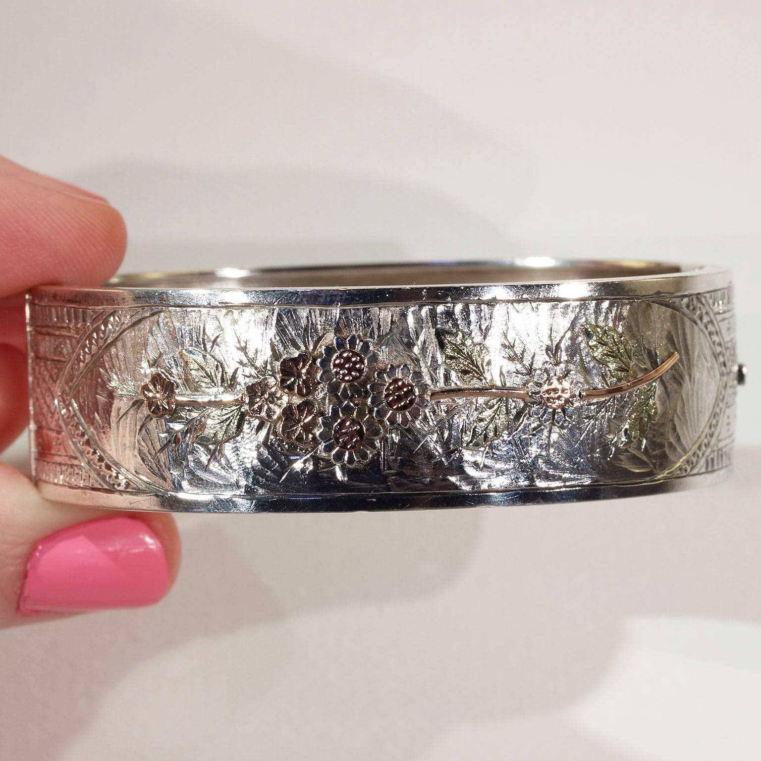 Victorian Three-Tone Silver Bangle Floral Motif For Sale 2