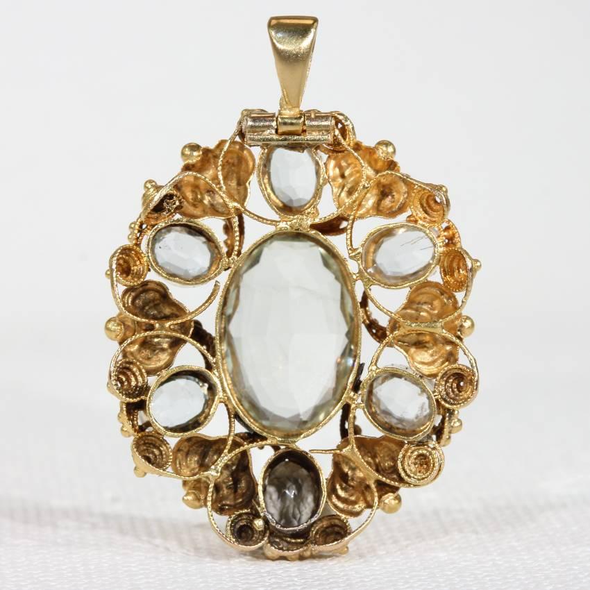 Early Victorian Aquamarine Gold Pendant In Good Condition For Sale In Middleton, WI