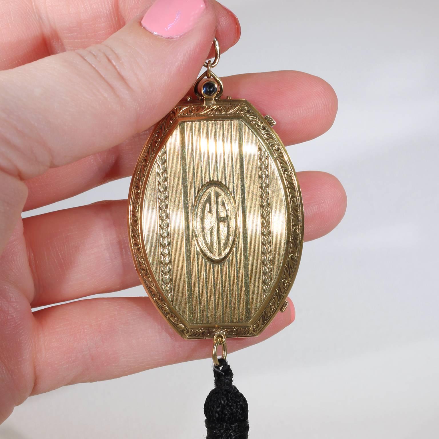Art Deco Gold Compact Pendant Sapphire Clasp In Excellent Condition For Sale In Middleton, WI