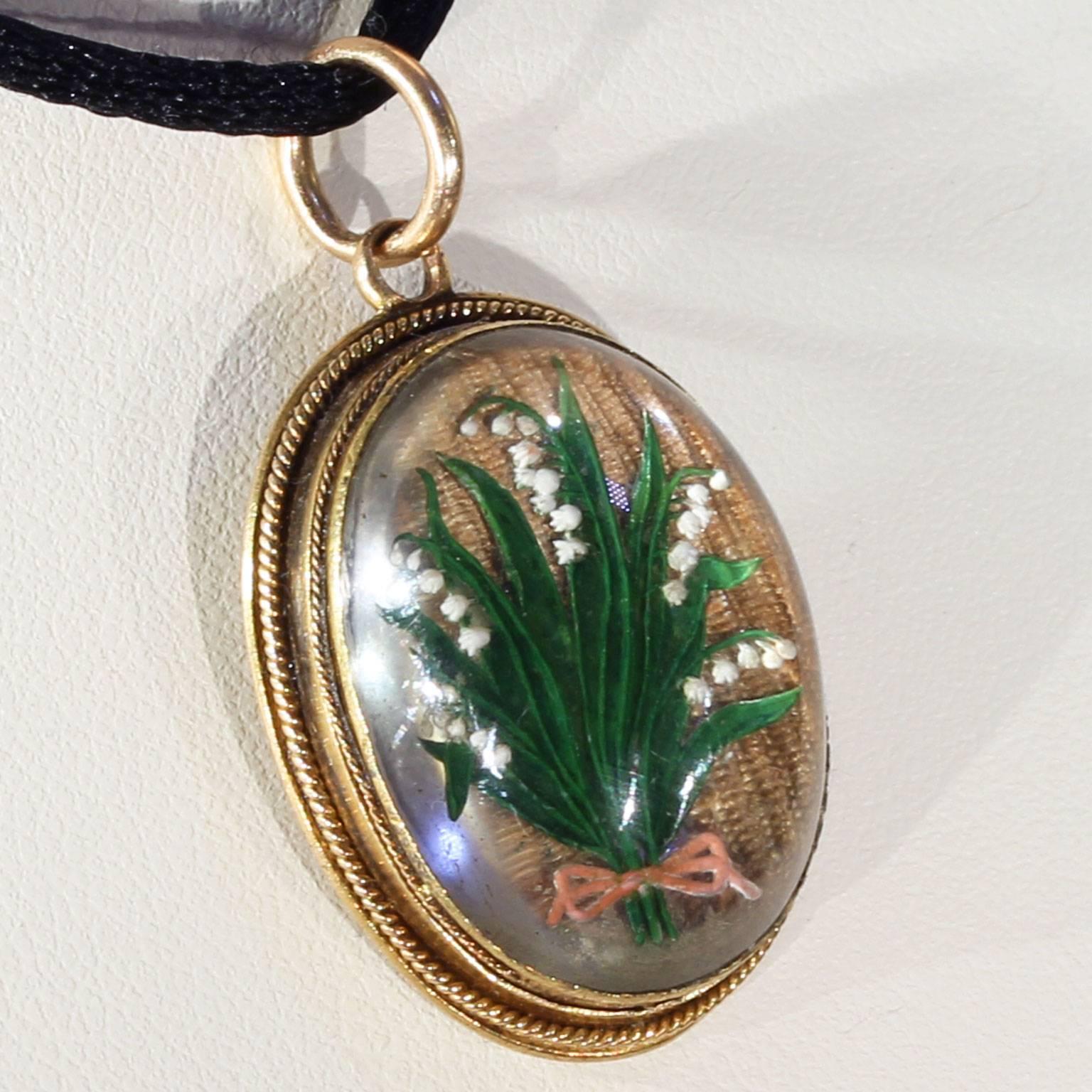 Victorian Essex Crystal Pendant Lily of the Valley In Excellent Condition For Sale In Middleton, WI