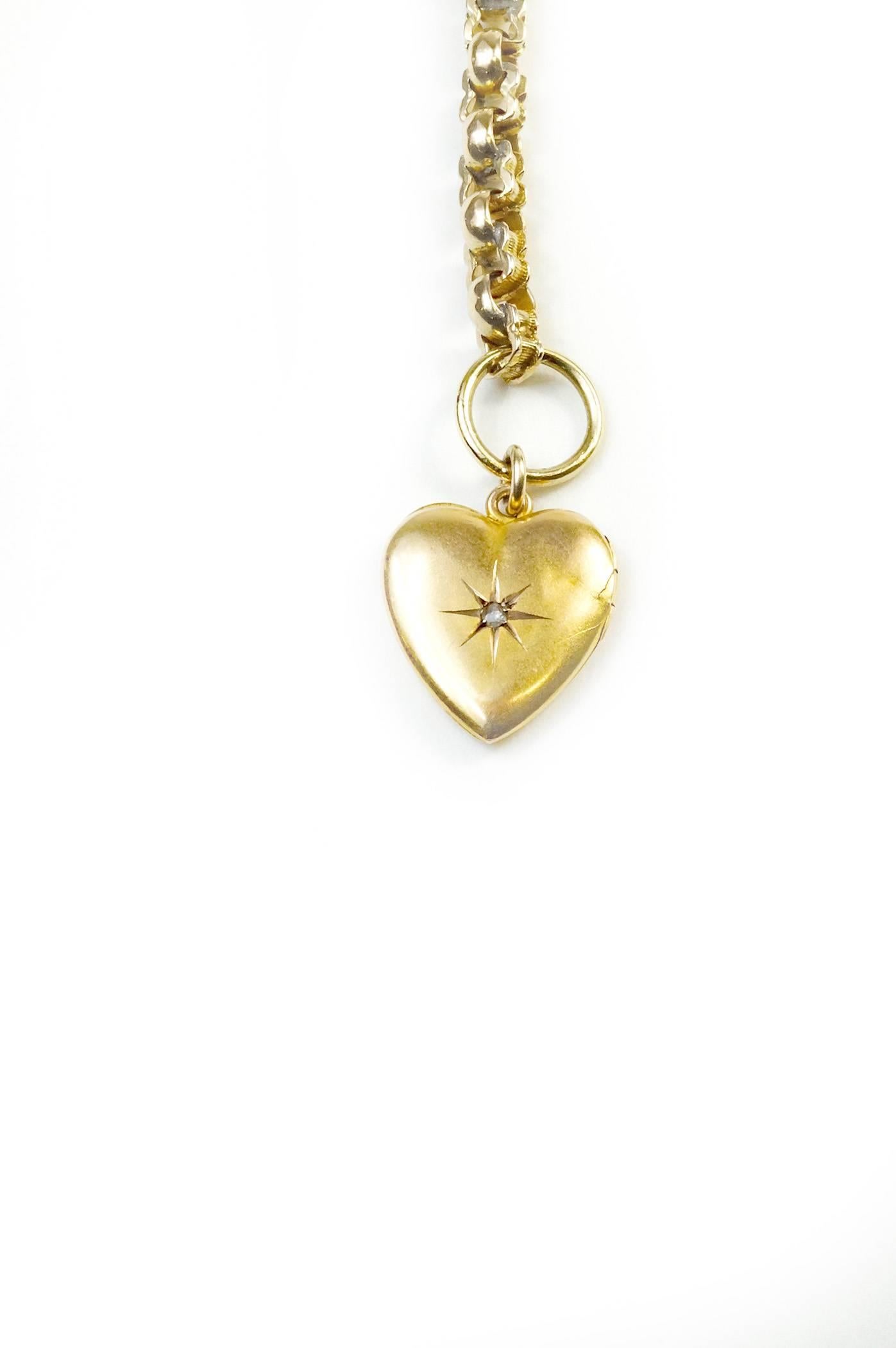 Retro Vintage Charm Heart Necklace For Sale