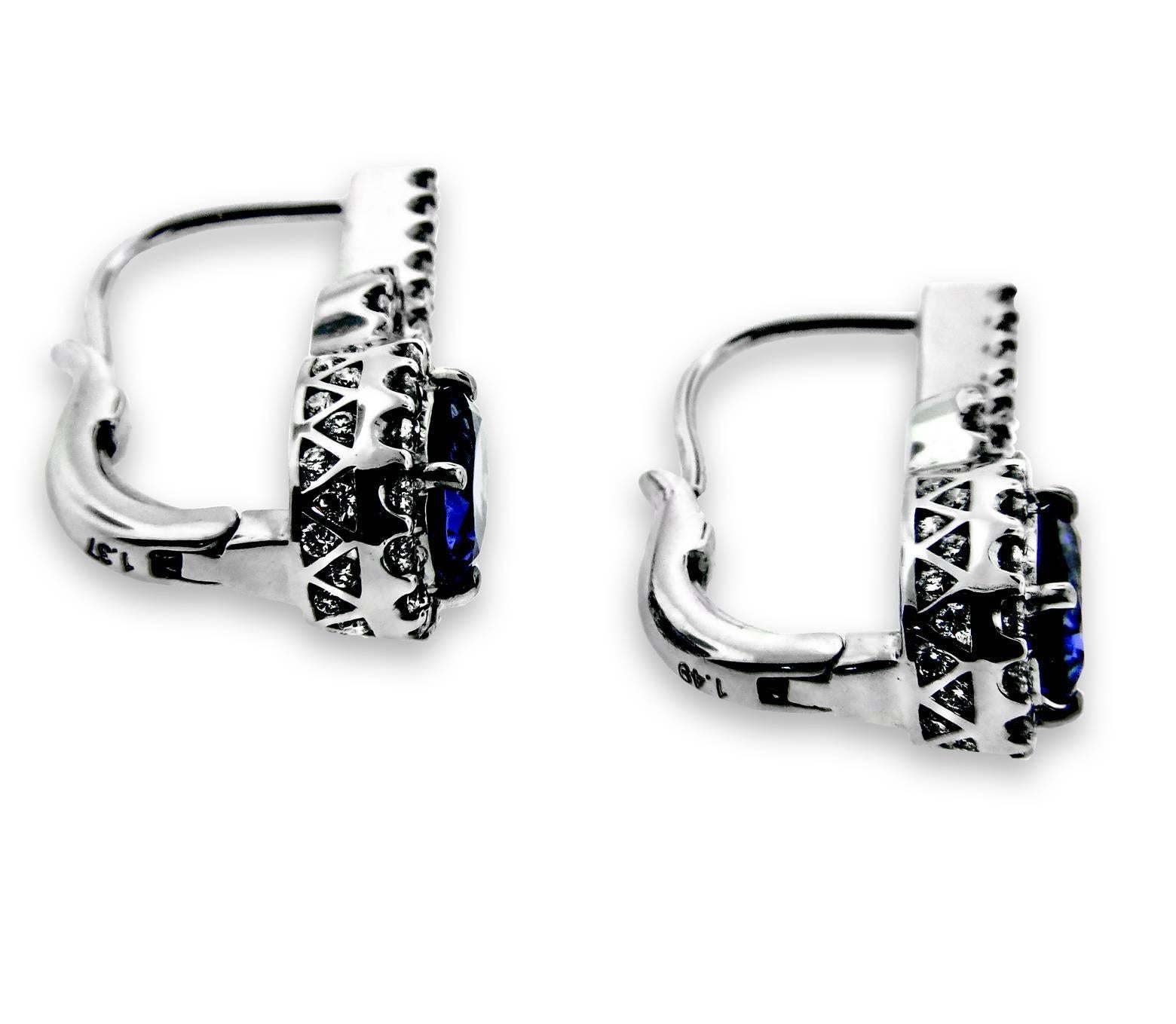 2.86 Carat Blue Tanzanite White Diamonds White Gold Leverback Earrings In New Condition For Sale In Santa Fe, NM