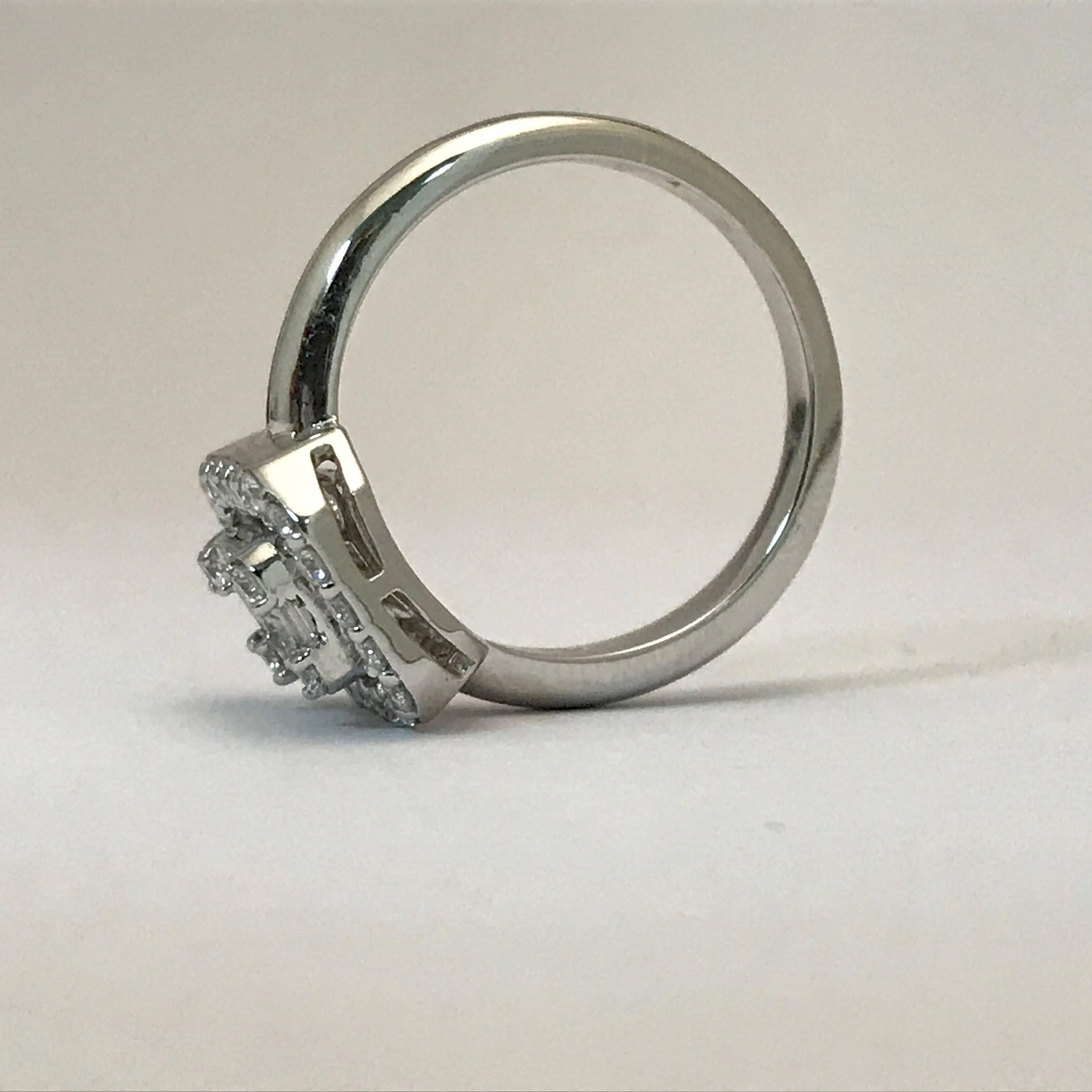 Women's Diamond Modern Engagement Ring