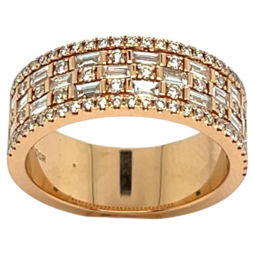 Bague en or rose 18 carats sertie de diamants certifiés G-VSI de 1,1 carat en vente
