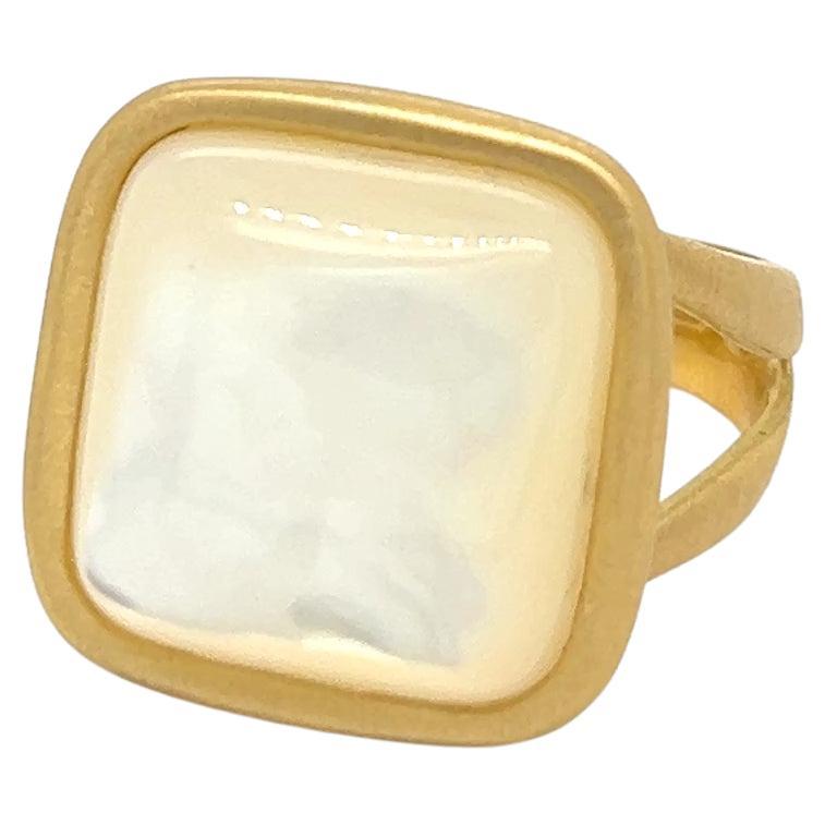 Ring Square Mother Pearl Yellow Gold 18 Carats For Sale