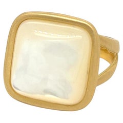 Ring Square Mother Pearl Yellow Gold 18 Carats