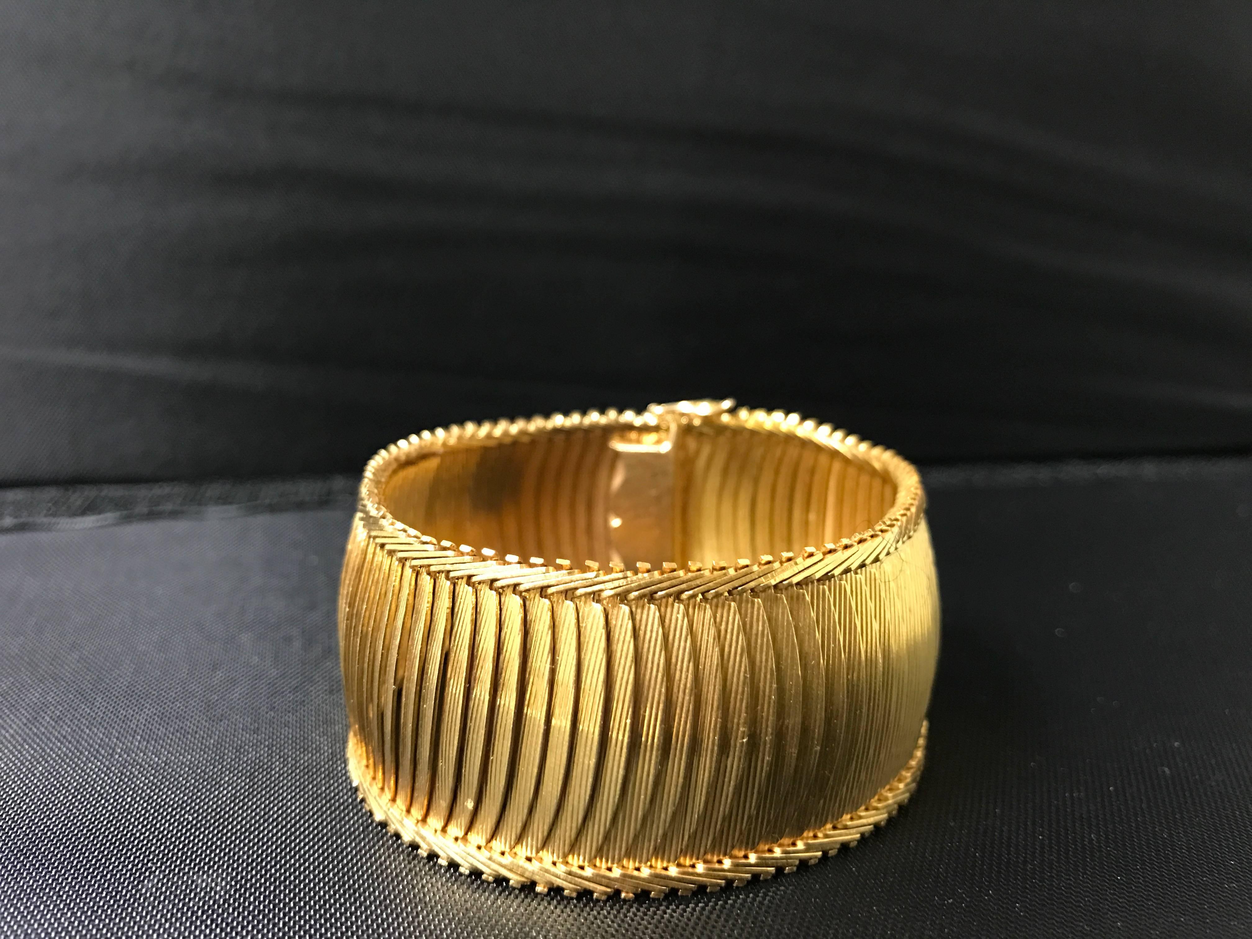 Cuff Bracelet Yellow Gold 18 Carat