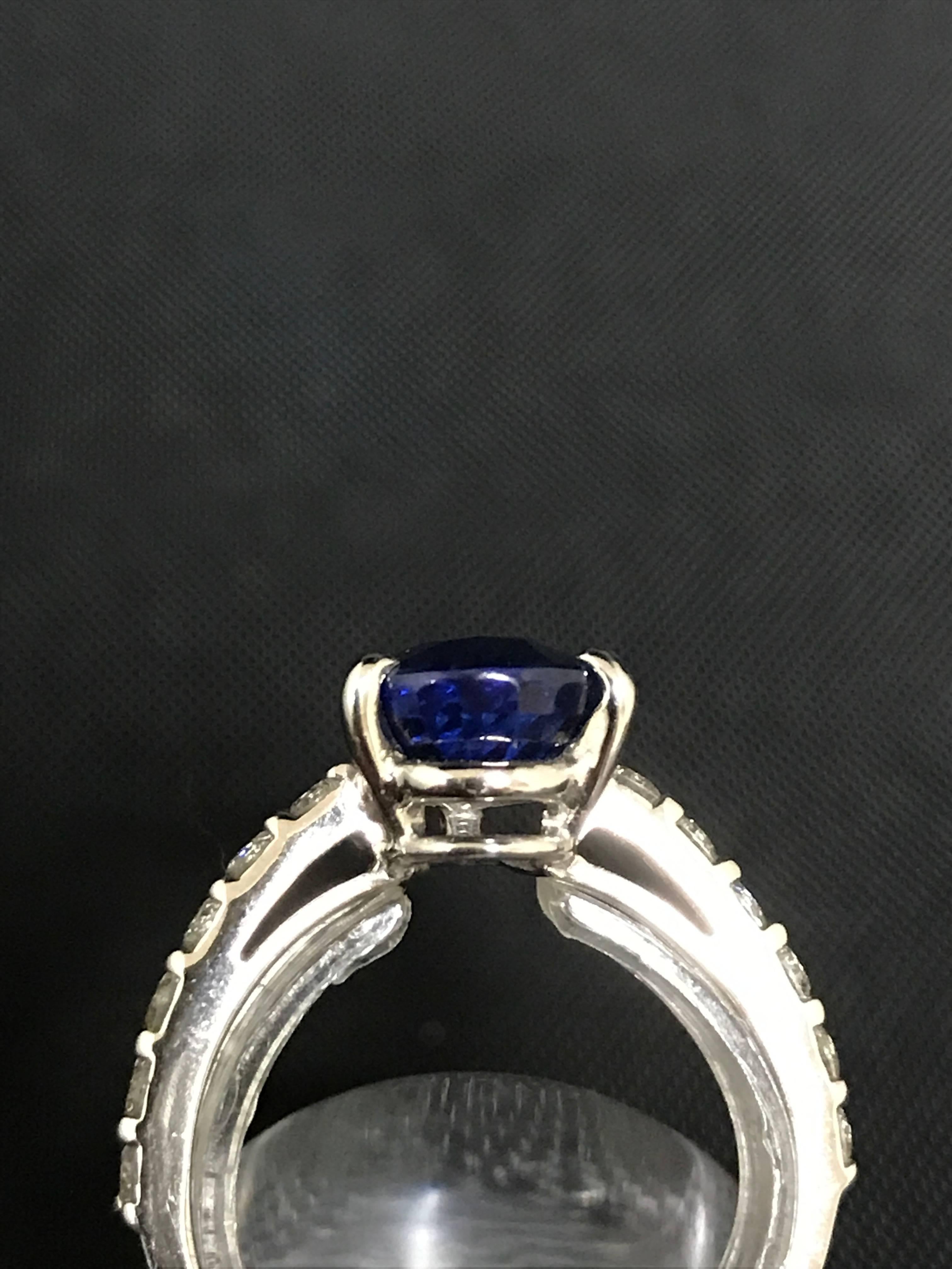 Modern Blue Ceylon Sapphire Diamond White Gold 18 Carat Ring
