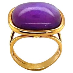 Amethyst, Mother-of-Pearl, and Yellow Gold Ring