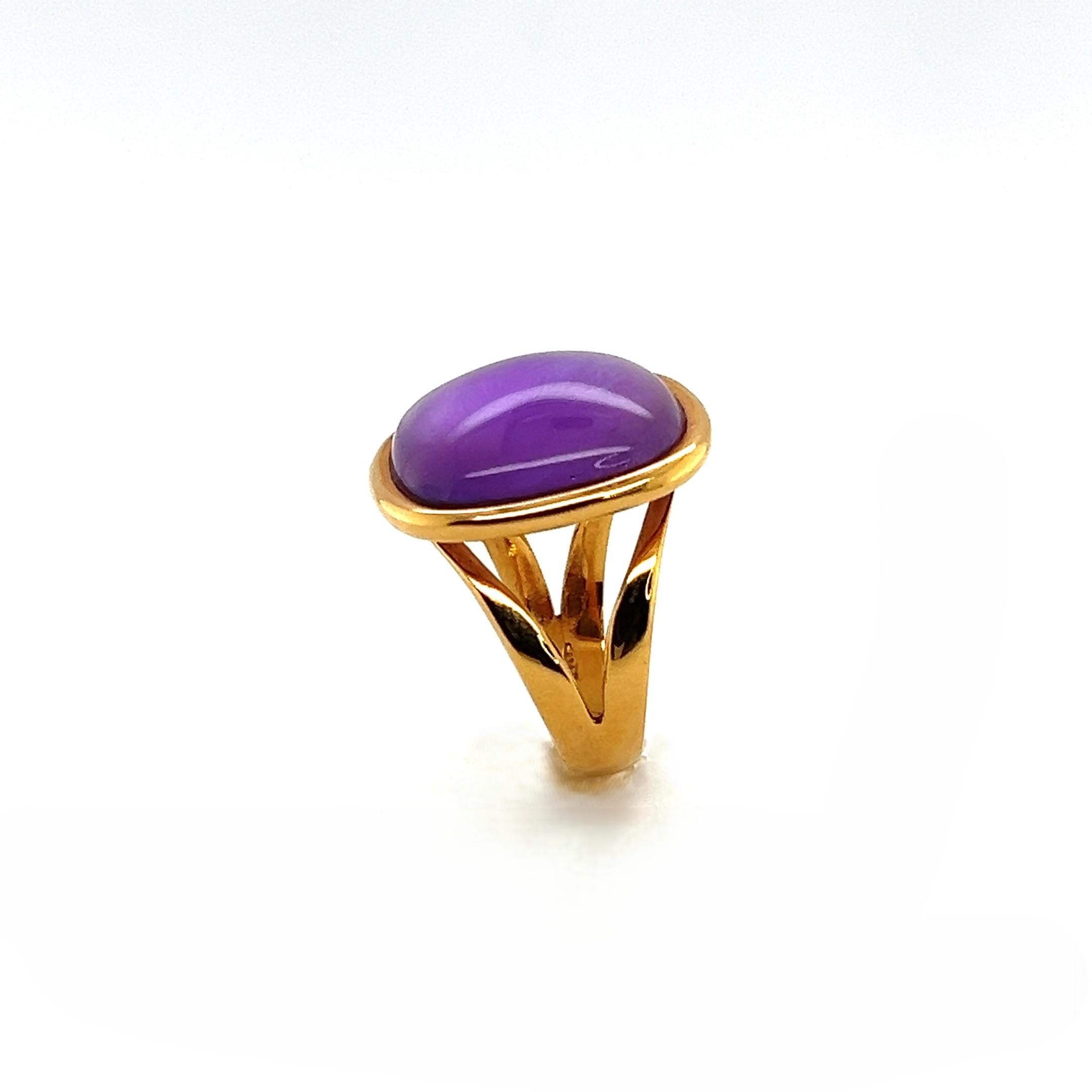 Anello con ametista, madreperla e oro giallo in vendita 1
