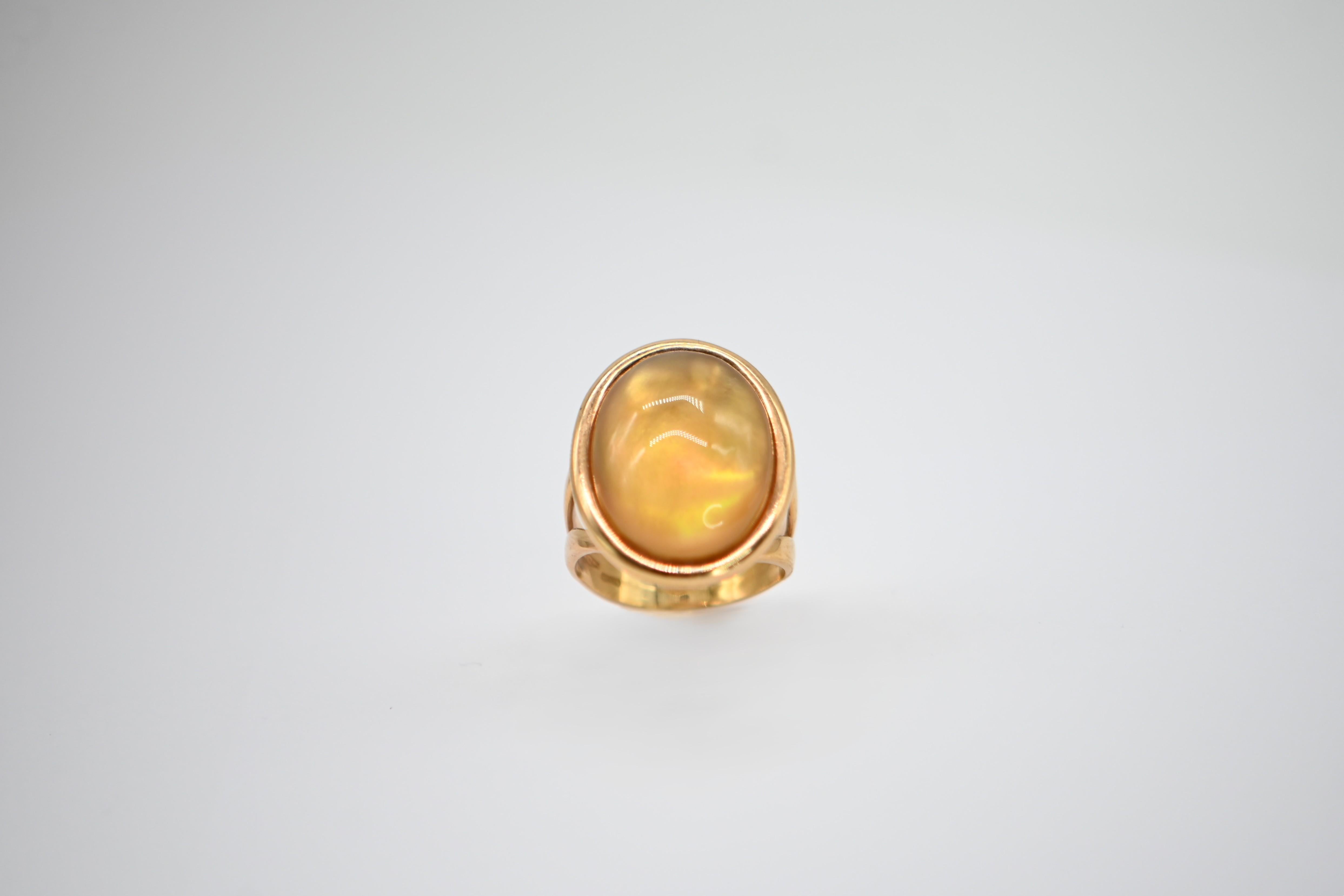 Contemporain Bague en or jaune 18K avec citrine double face et quartz fumé en vente