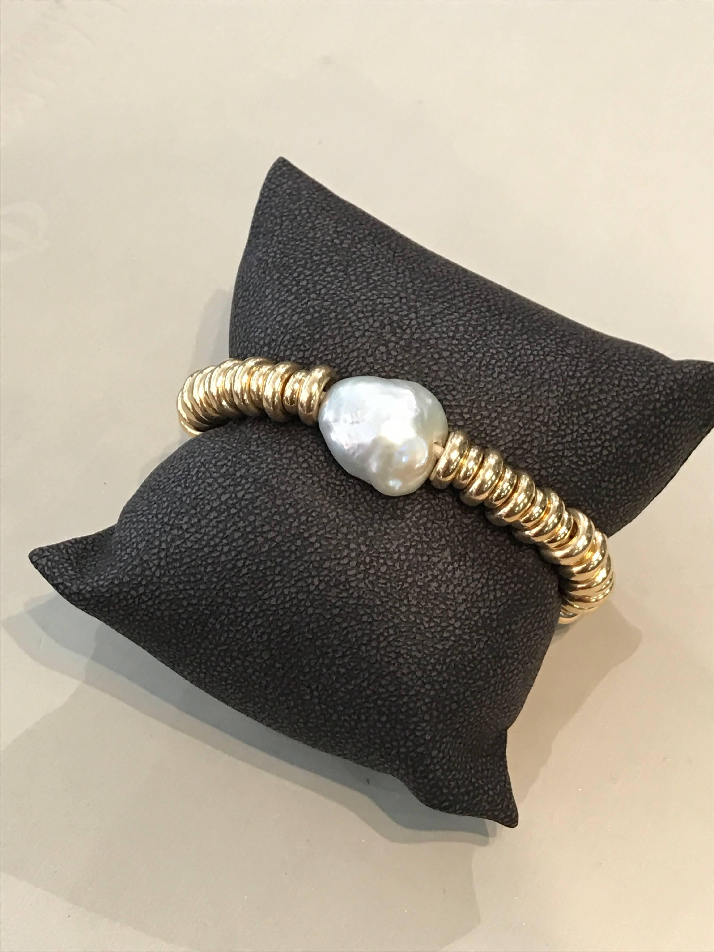 Yellow Silver and Baroque Pearl Bracelet In New Condition In Vannes, FR
