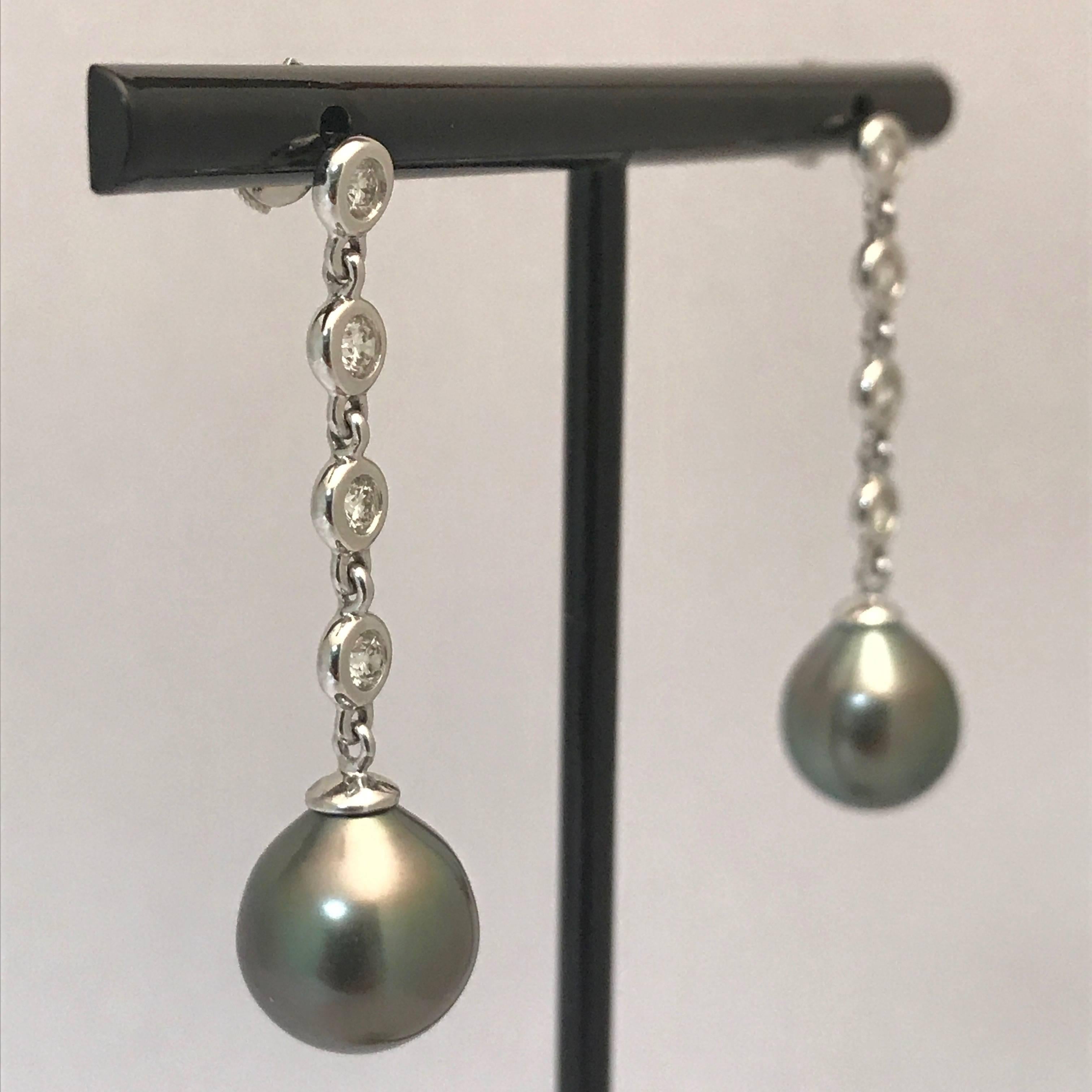 Tahitian Cultured Pearl Diamond White Gold Earrings In New Condition In Vannes, FR