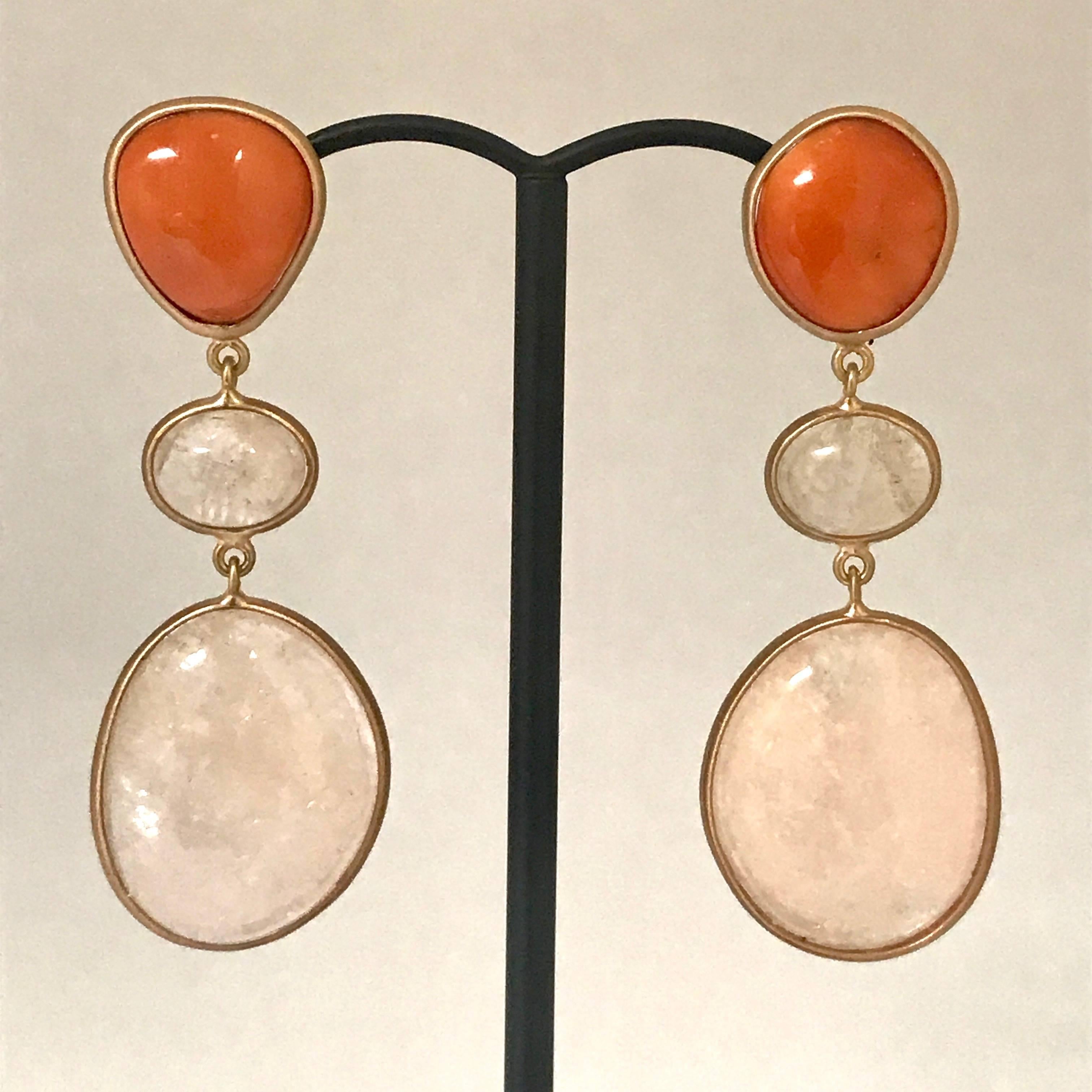 Coral and Morganite Pink Gold Earrings.
Coral 
Morganite
Pink Gold 18 Carat 
