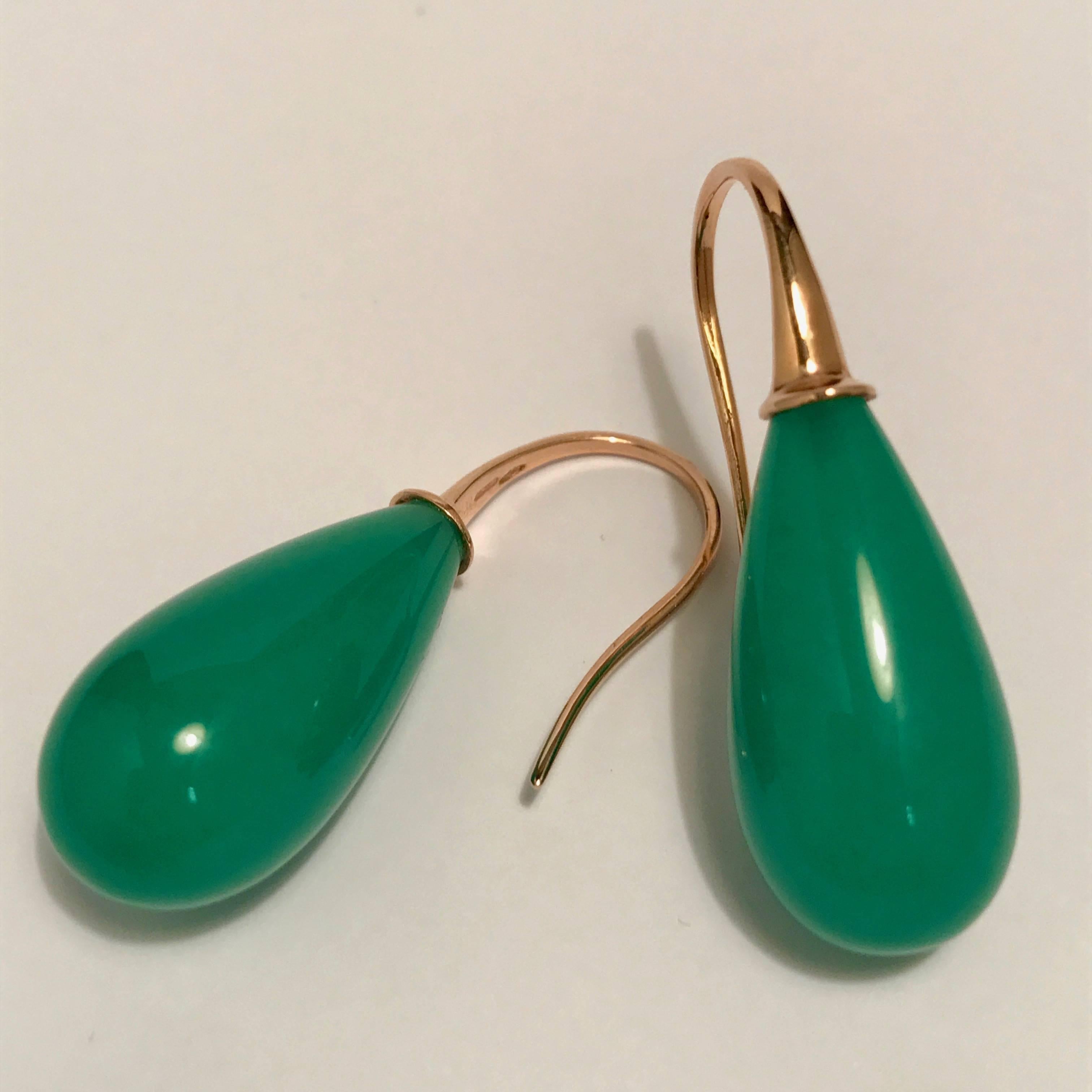 Discover this Jade and Yellow Gold 18K Drop Earrings.
Yellow Gold 18K
Reconstitute Jade