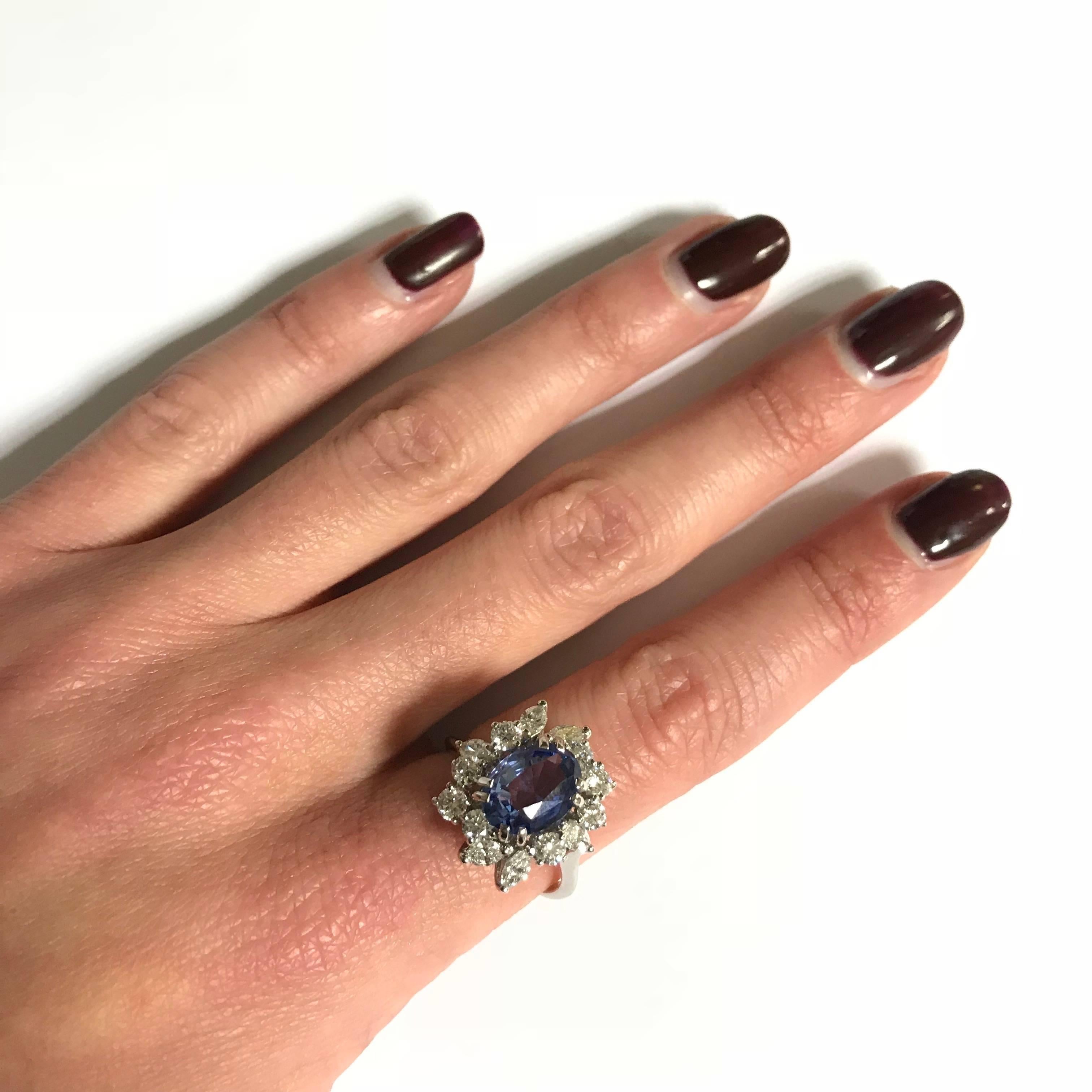 Sapphire and White Diamonds White Gold Engagement Ring In New Condition In Vannes, FR