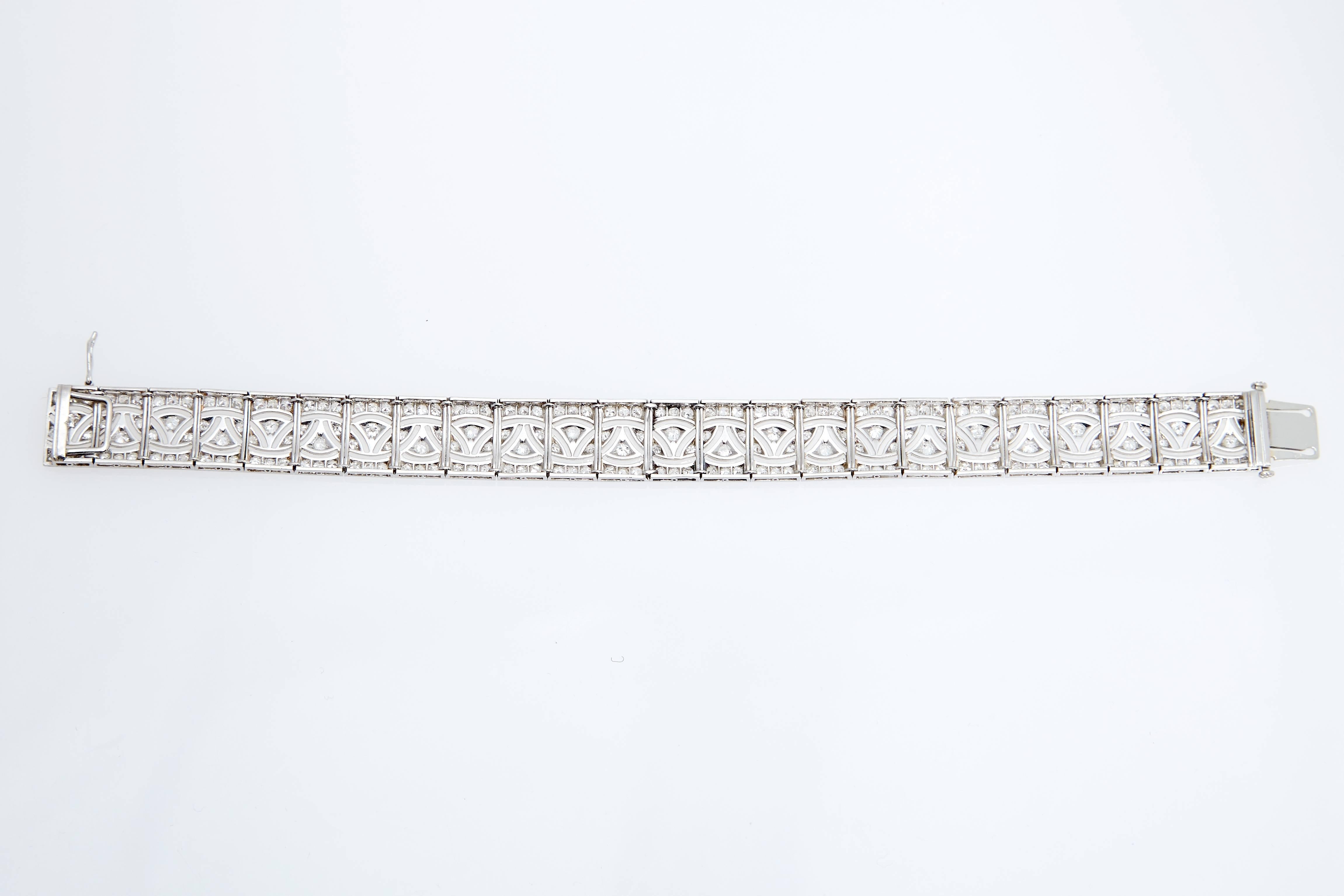 Women's Art Deco Platinum and Diamond Bracelet For Sale