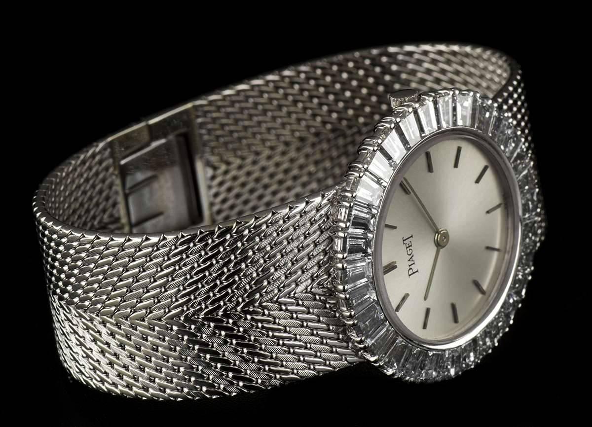 Piaget White Gold Diamond Bezel Dancer Ladies Cocktail Watch In Excellent Condition In London, GB
