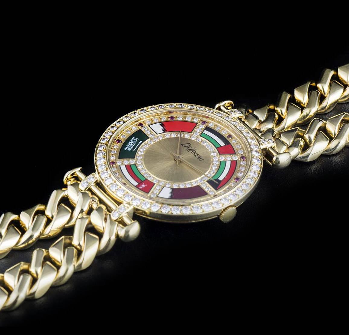 DeLaneau Yellow Gold Diamond Ruby Dial Middle Eastern Flags quartz Wristwatch In Excellent Condition In London, GB