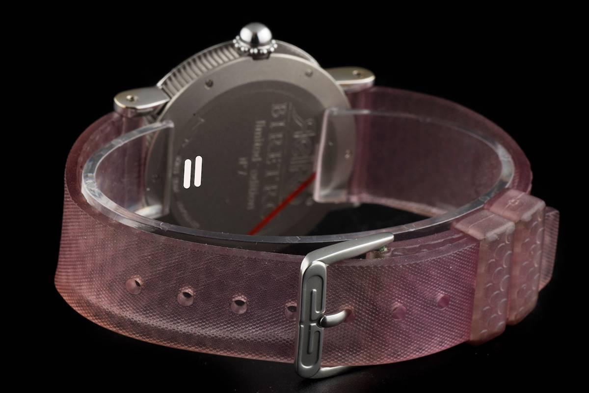 Gerald Genta Ladies Stainless Steel Retrograde Jump Hour Automatic Wristwatch 2