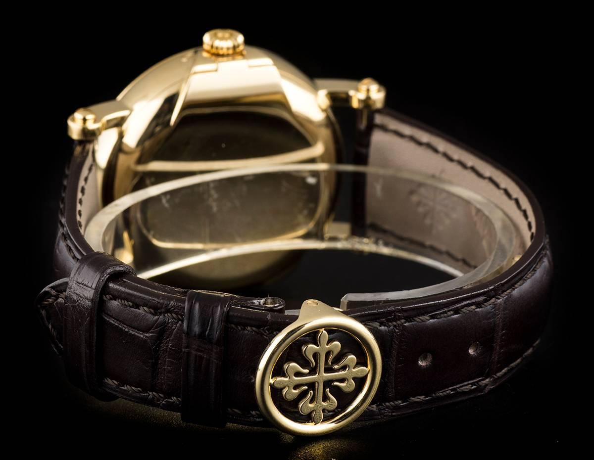 Patek Philippe yellow gold Perpetual Calendar Retrograde automatic wristwatch  2