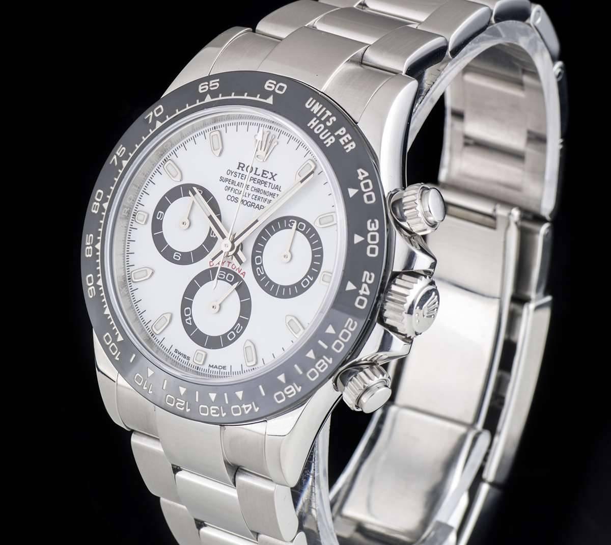A Stainless Steel Oyster Perpetual Cosmograph Daytona Gents Wristwatch, white dial with applied hour markers, 30 minute recorder at 3 0'clock, small seconds at 6 0'clock, 12 hour recorder at 9 0'clock, a fixed black ceramic bezel with an engraved