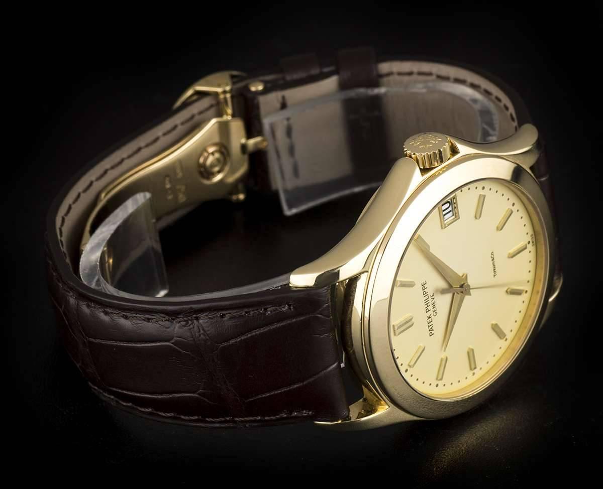 Patek Philippe Tiffany & Co Calatrava Opaline Dial Automatic Wristwatch  In Excellent Condition In London, GB