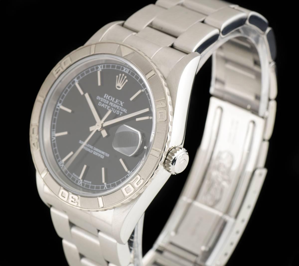 A Stainless Steel Oyster Perpetual Turn-O-Graph Datejust Gents Wristwatch, black dial with applied hour markers, date at 3 0'clock, a stainless steel bi-directional rotating engine turned bezel, a stainless steel oyster bracelet with a stainless