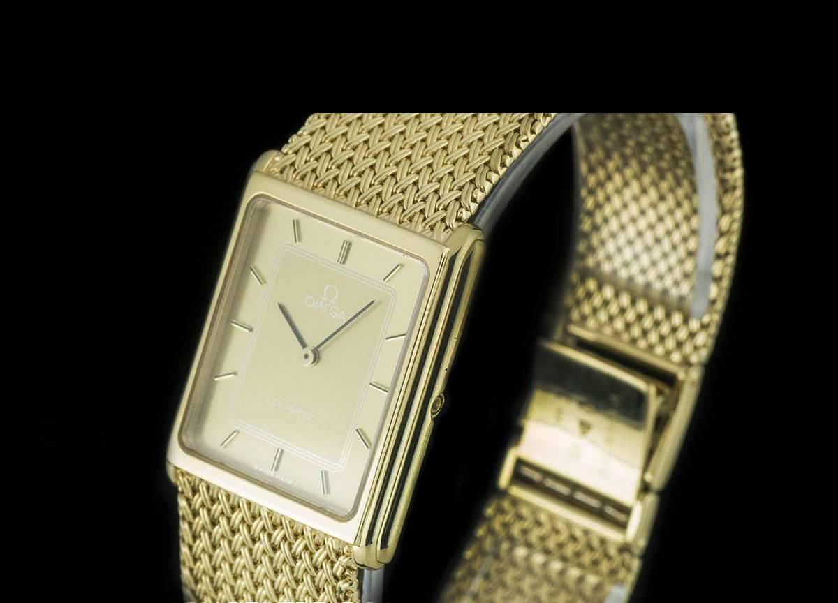 Women's Omega Yellow Gold Champagne Dial Dress Quartz Wristwatch