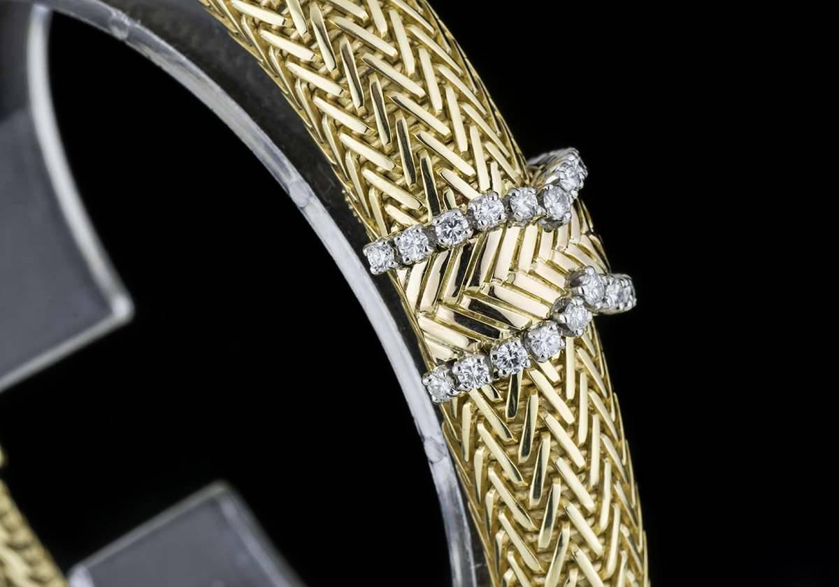 Women's Cartier Ladies Gold Diamond Case manual wind Wristwatch 