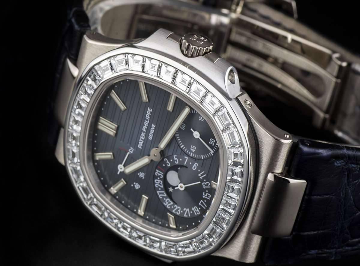 Patek Philippe White Gold Diamond Bezel Power Reserve Nautilus Wristwatch In Excellent Condition In London, GB
