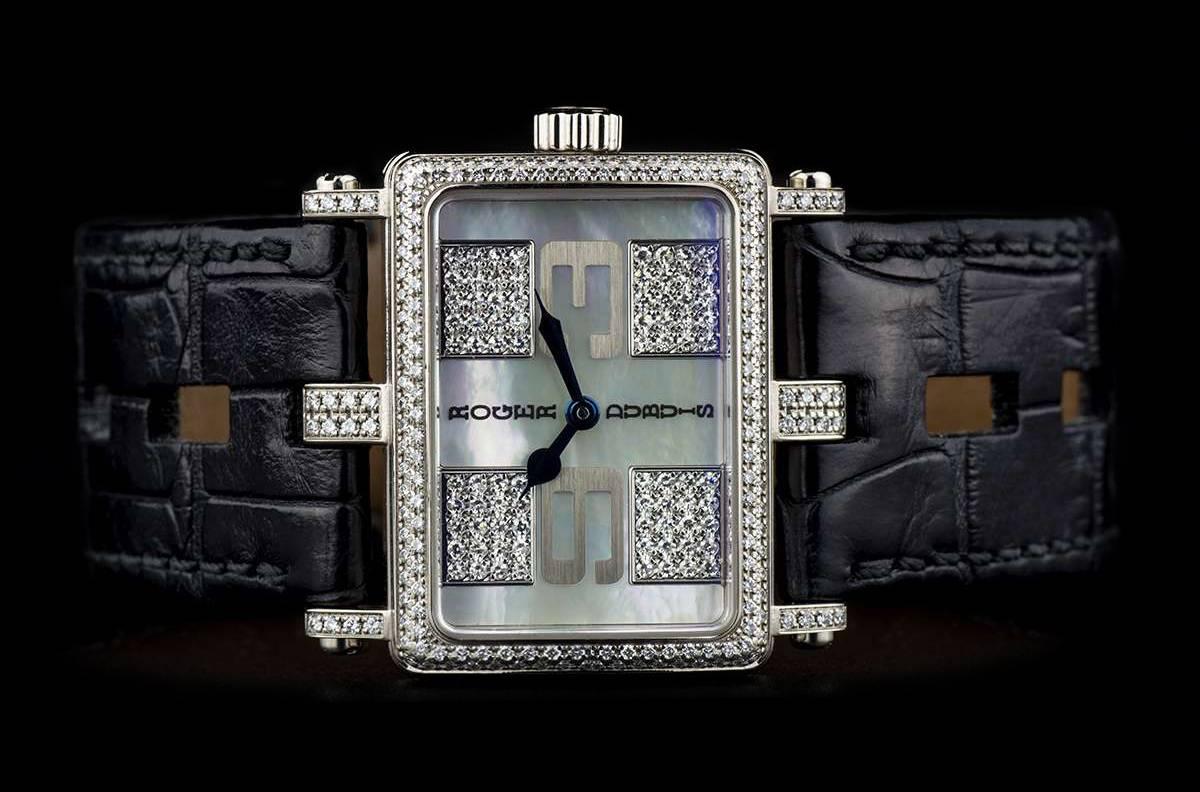 Women's Roger Dubuis Ladies White Gold Diamond Set Too Much Quartz Wristwatch