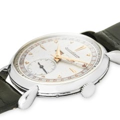 Jaeger-LeCoultre Triple Date, cadran à chiffres rouges, 36 mm, cornes fantaisie