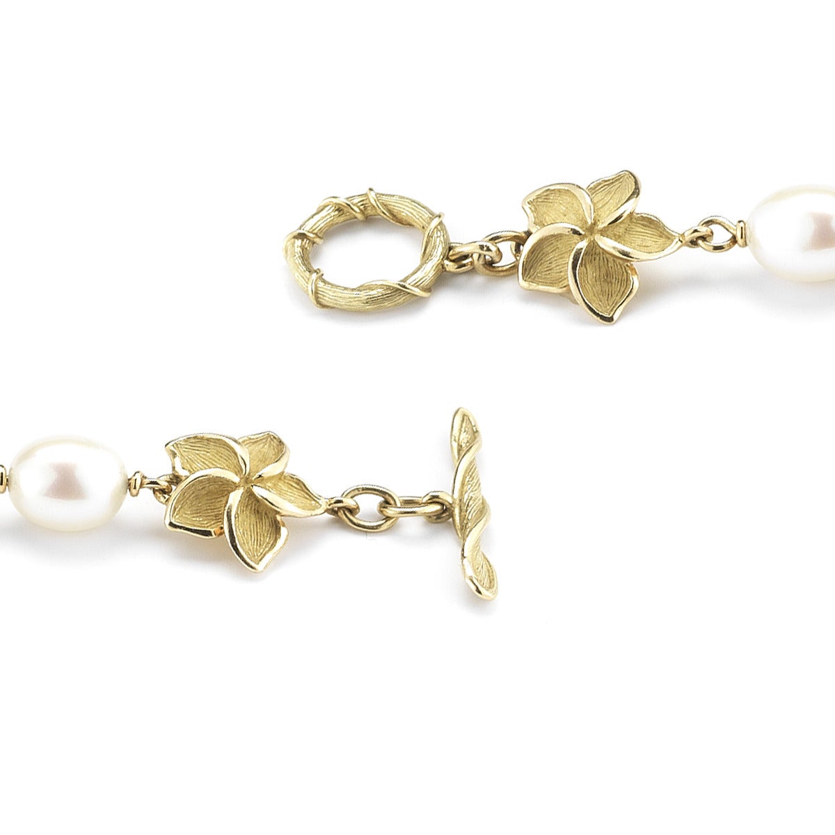 Women's Tiffany & Co. Cultured Pearl and 18K Gold Floral Motif Bracelet