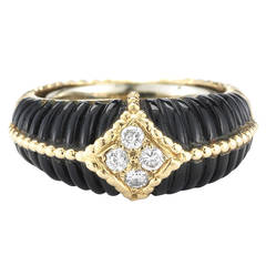 Van Cleef & Arpels Onyx, Diamond and 18k Gold Ring