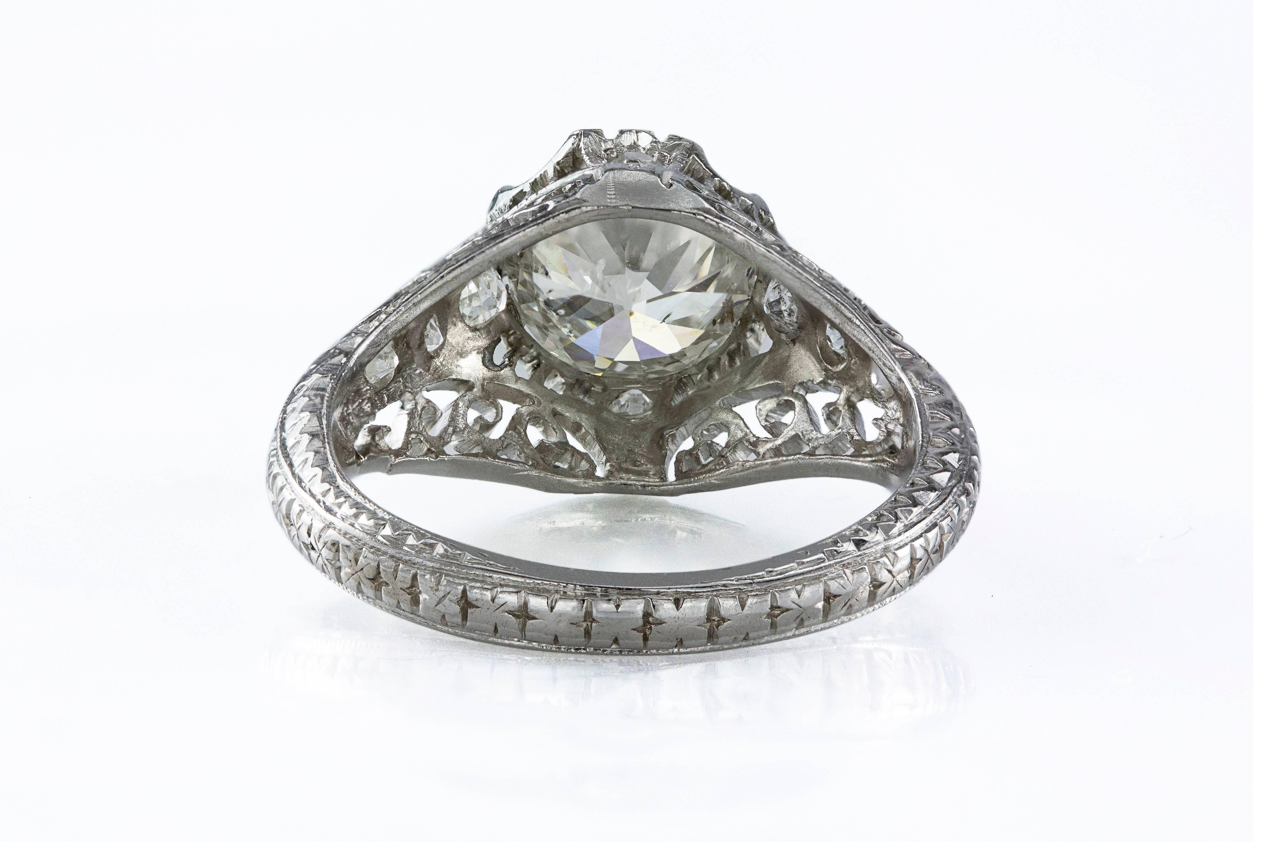 Round Cut Antique 1.80 Carat Diamond Ring For Sale