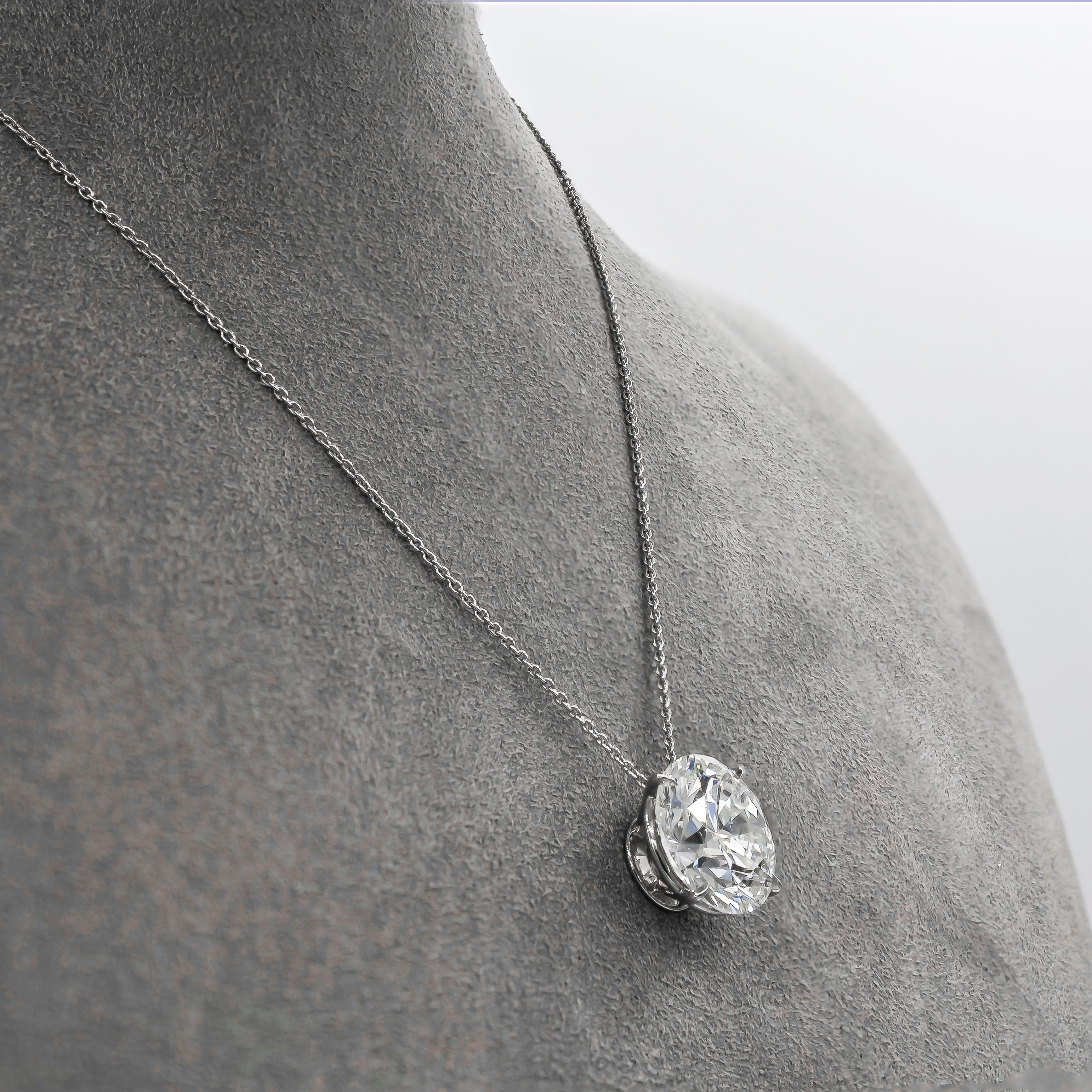 Roman Malakov 10.43 Carat Brilliant Round Diamond Solitaire Pendant Necklace In New Condition For Sale In New York, NY