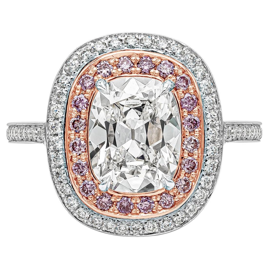 Bague de fiançailles double halo en diamant taille coussin de 2,09 carats certifiée GIA en vente