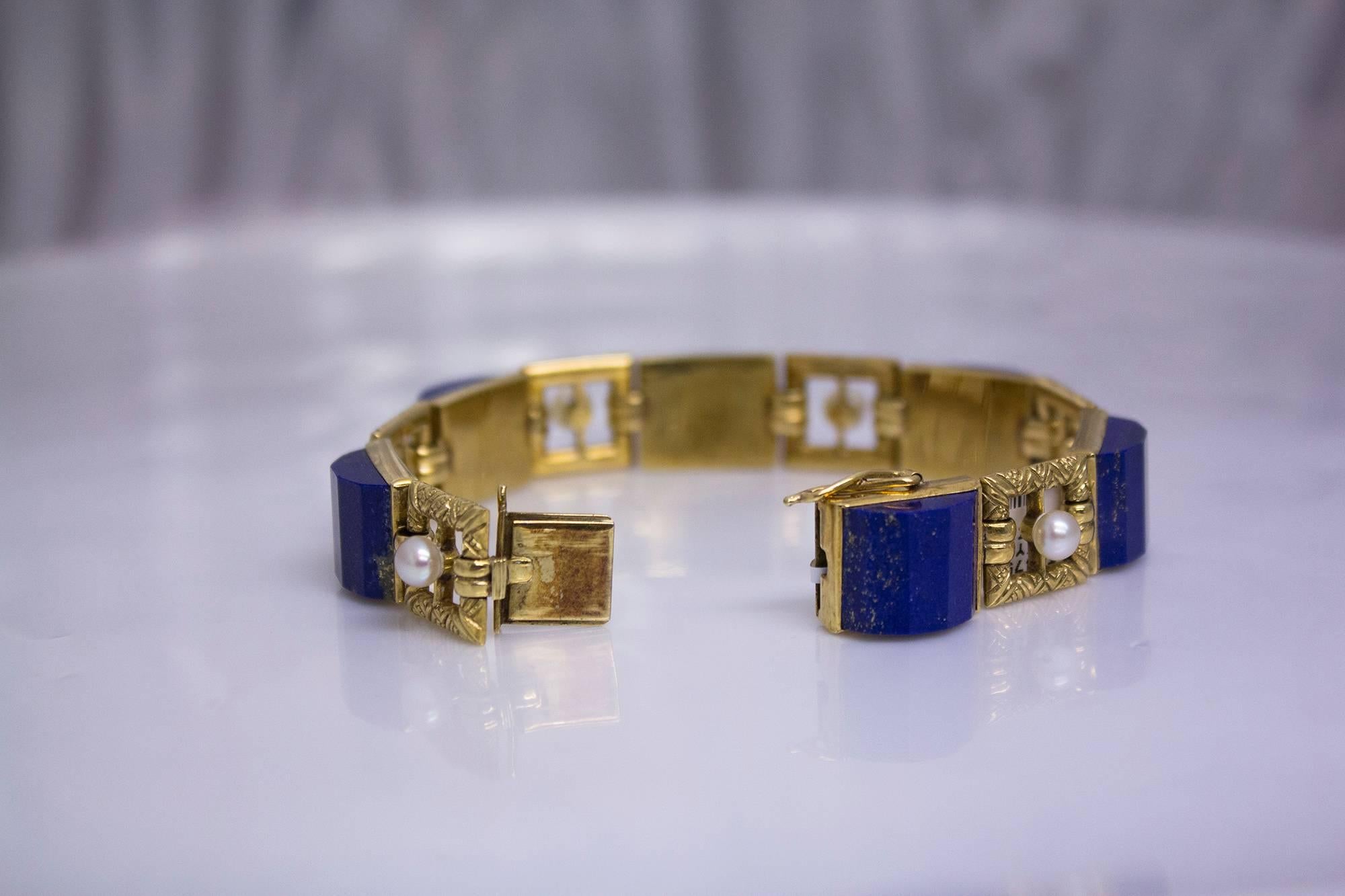 Round Cut Antique Lapis Lazuli Natural Pearl Yellow Gold Bracelet For Sale