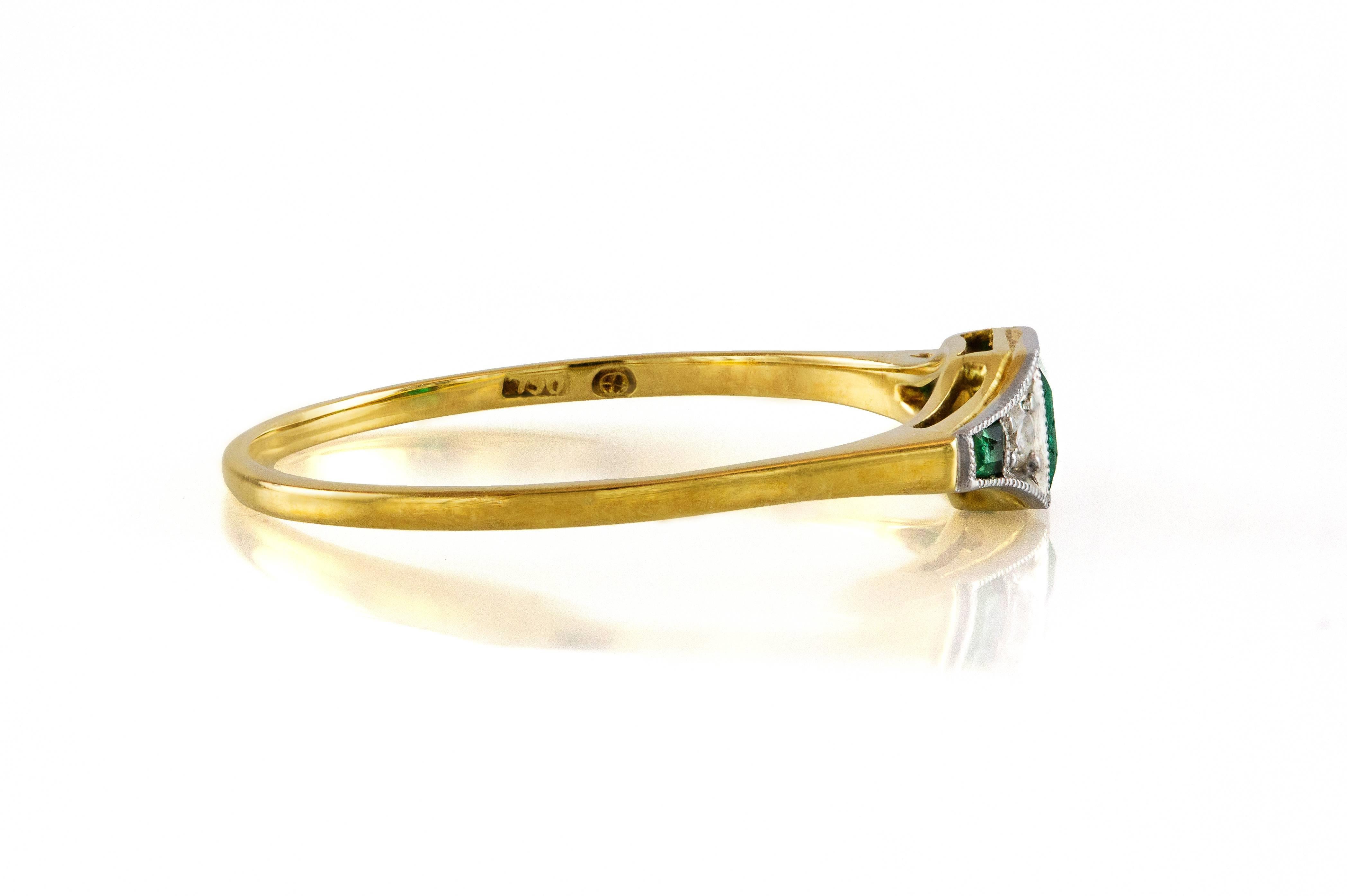 antique emerald gold ring