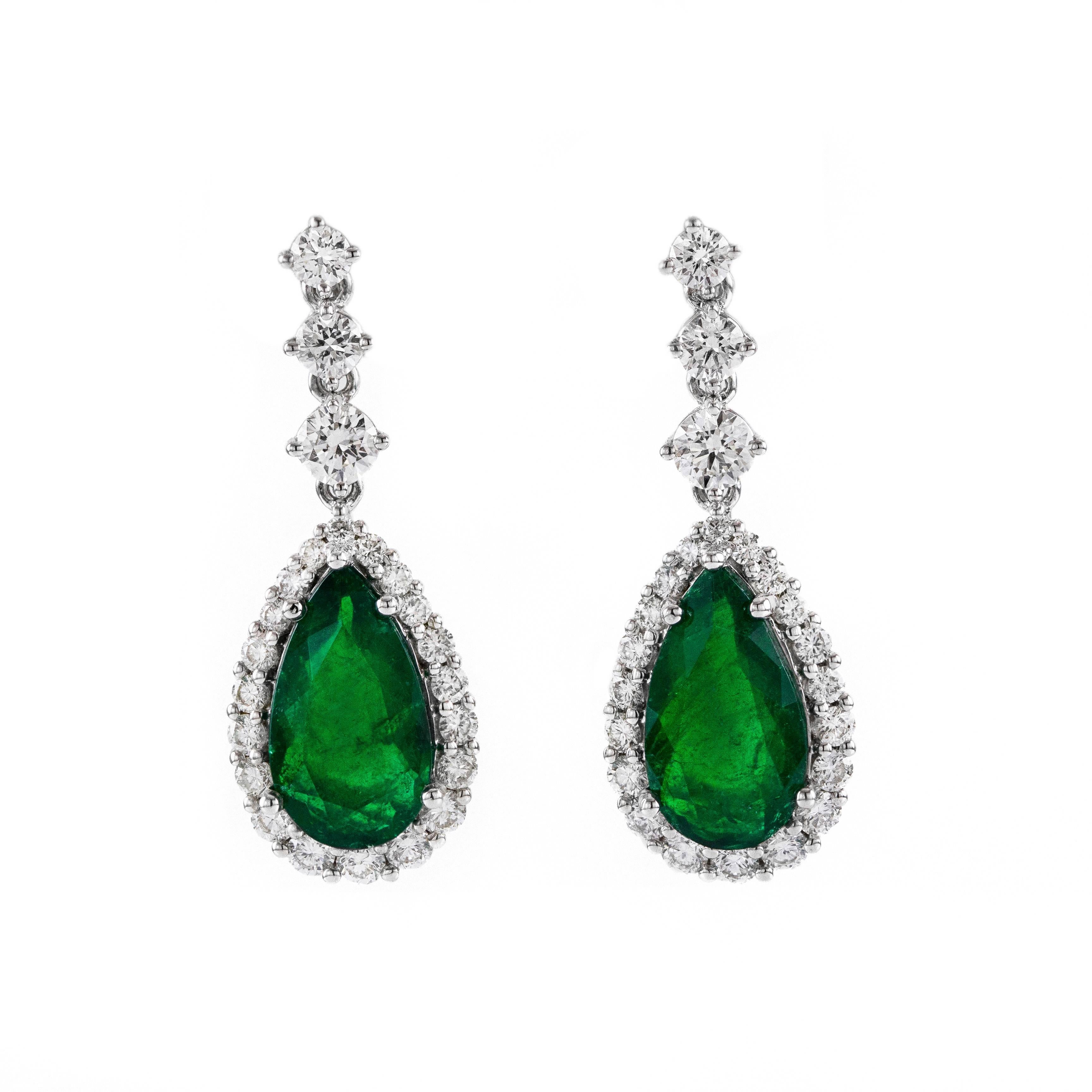 Emerald Diamond Dangle Earrings For Sale at 1stDibs