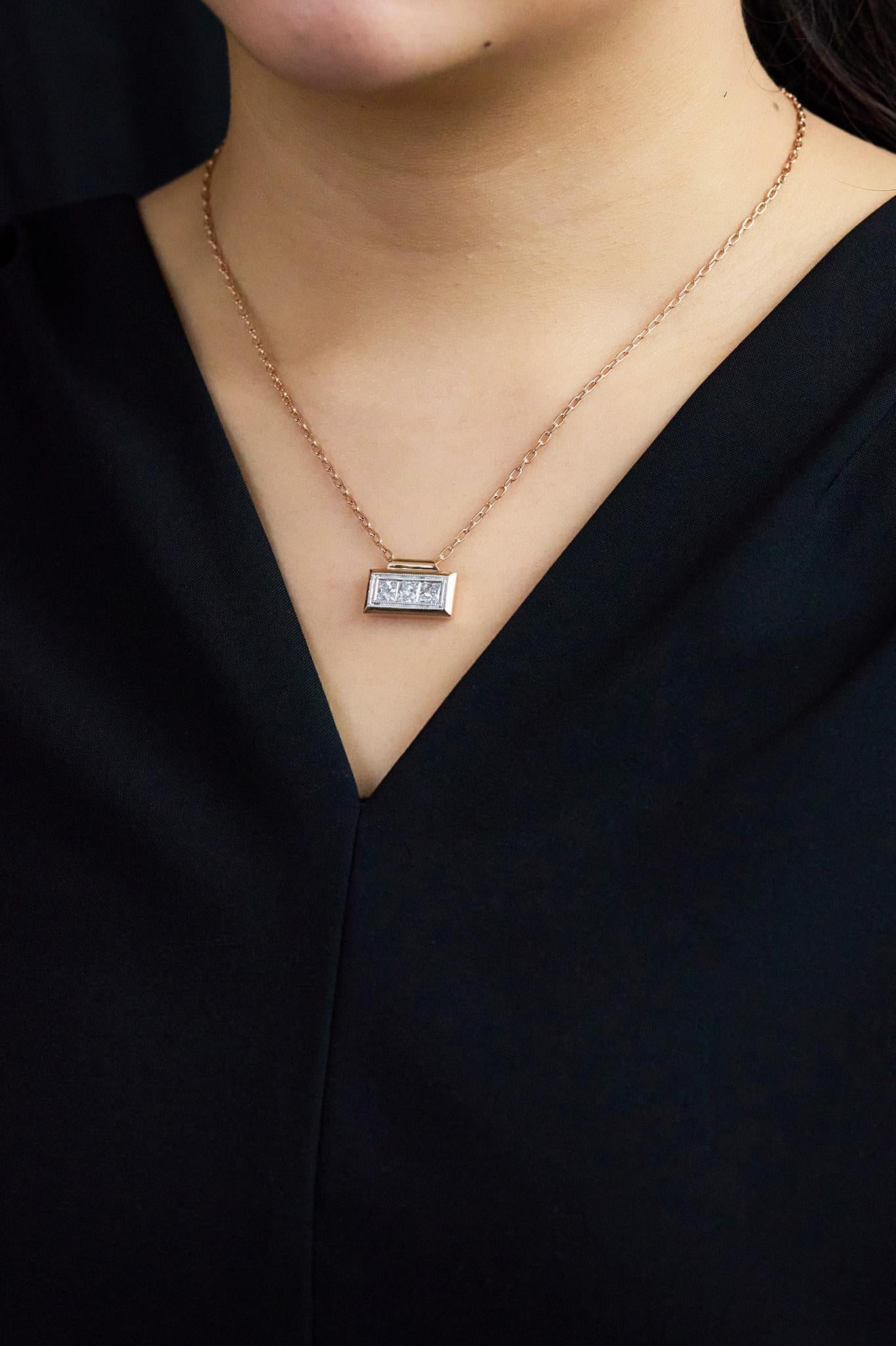 Roman Malakov Pendentif en diamant encadré taille princesse 1,58 carats Neuf - En vente à New York, NY
